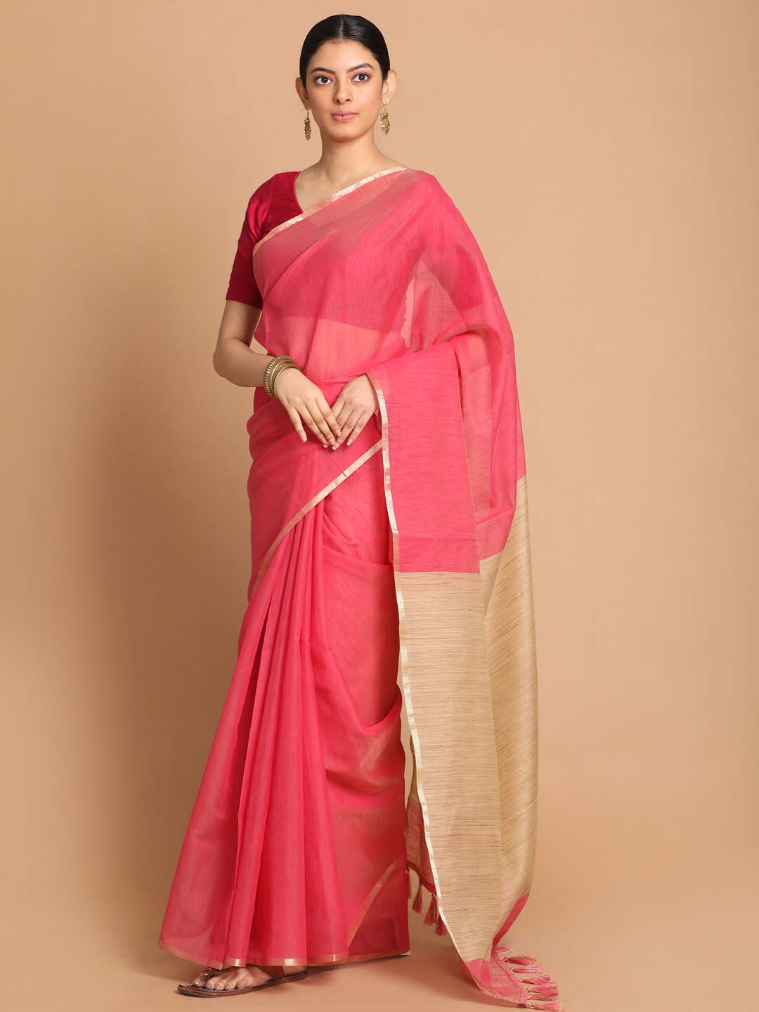 Indethnic Banarasi Magenta Solid Daily Wear Saree - View 1