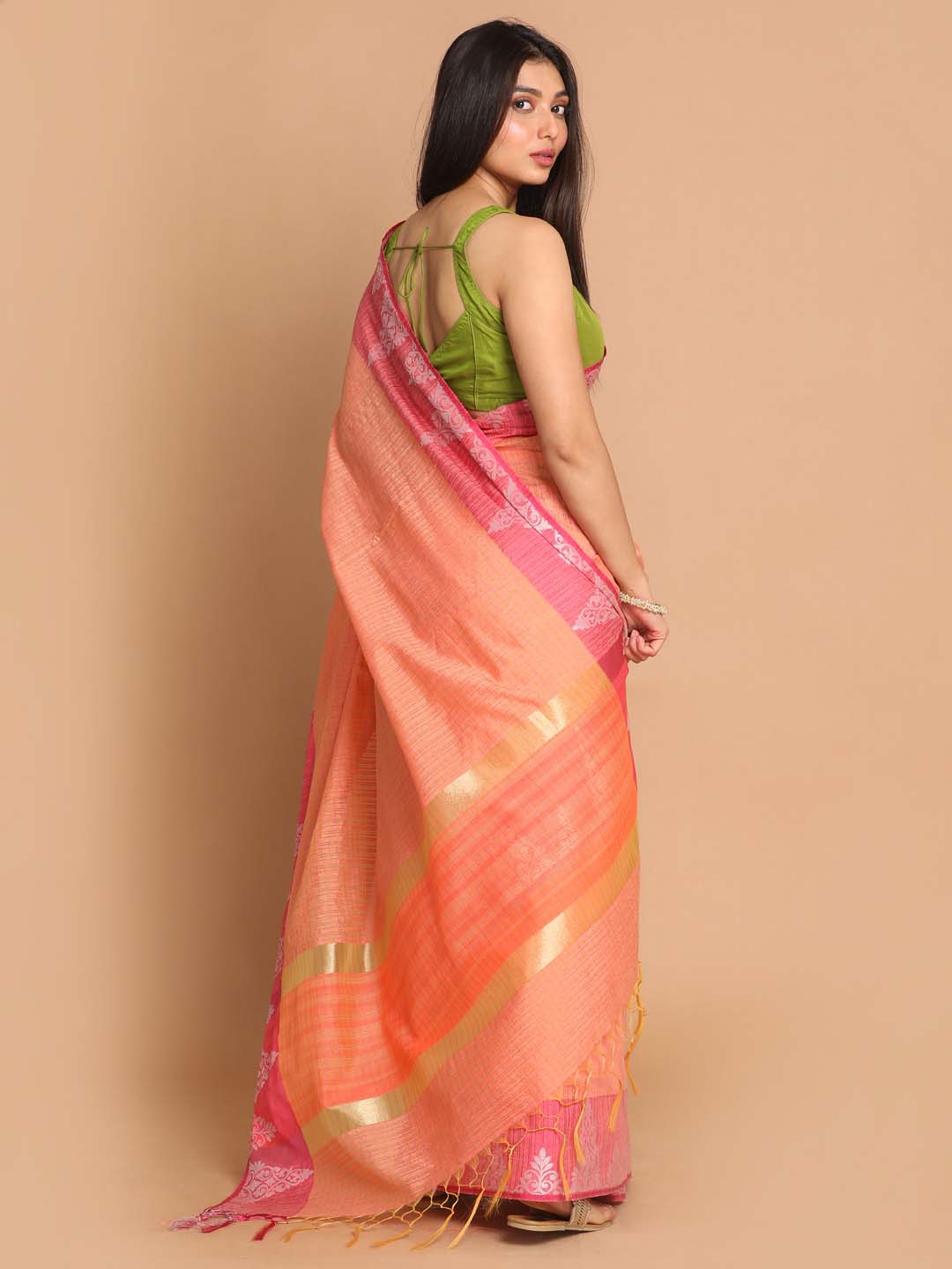 Indethnic Banarasi Peach Checked Daily Wear Saree - View 3