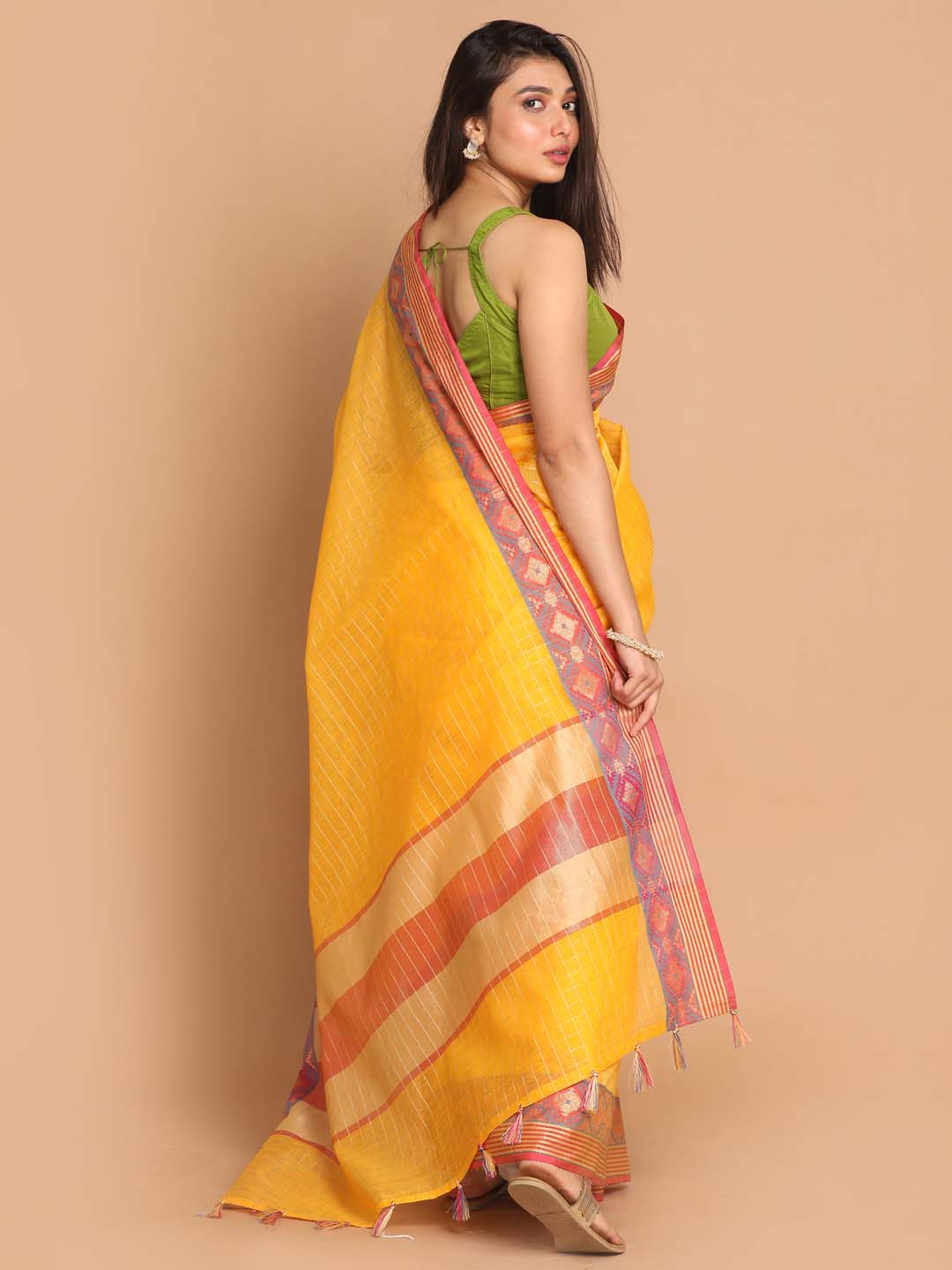 Indethnic Banarasi Yellow Checked Daily Wear Saree - View 3