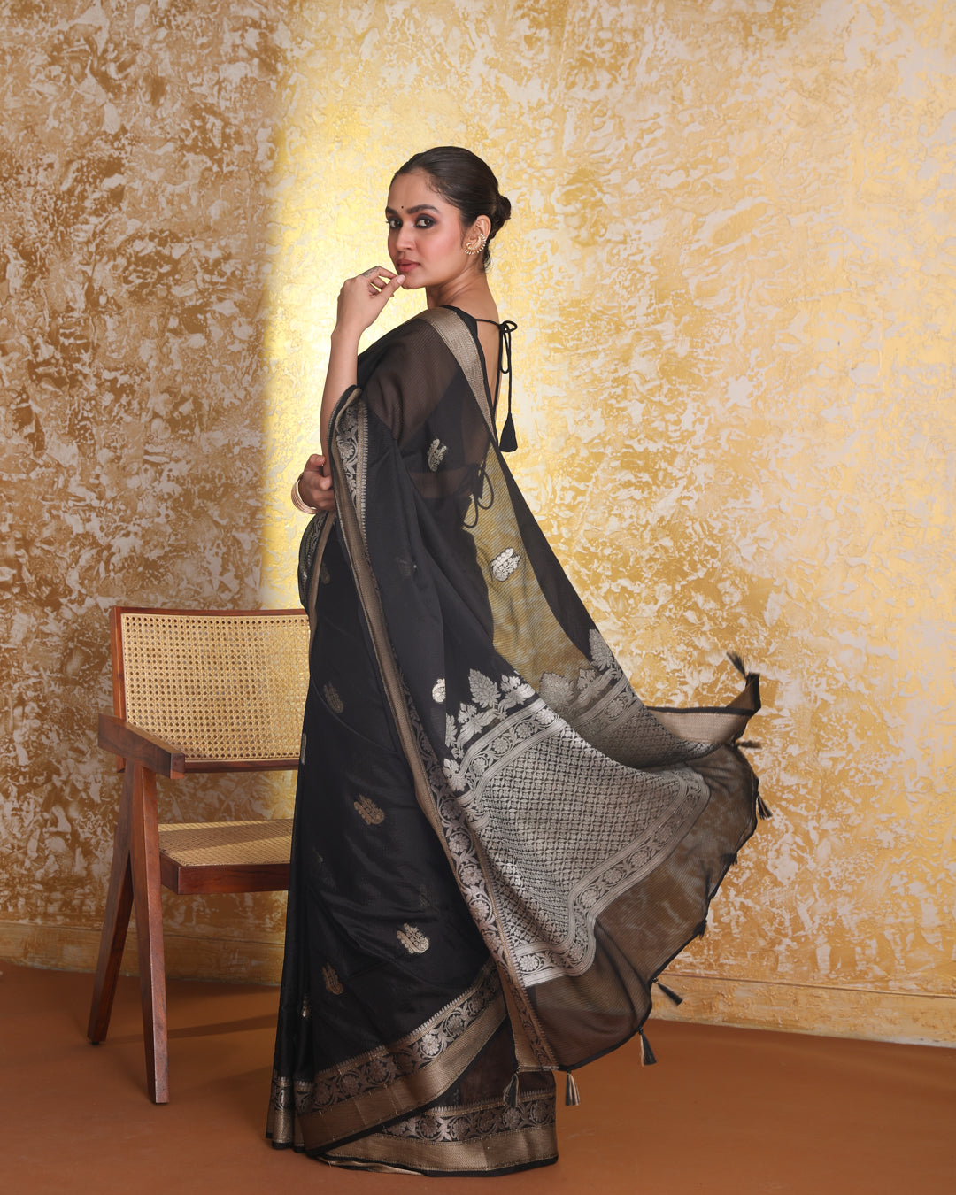 Banarasi Black Ethnic Motifs Woven Design Festive Wear Saree