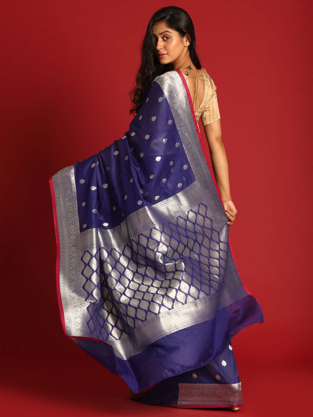 Indethnic Banarasi Navy Blue Ethnic Motifs Woven Design Festive Wear Saree - View 3