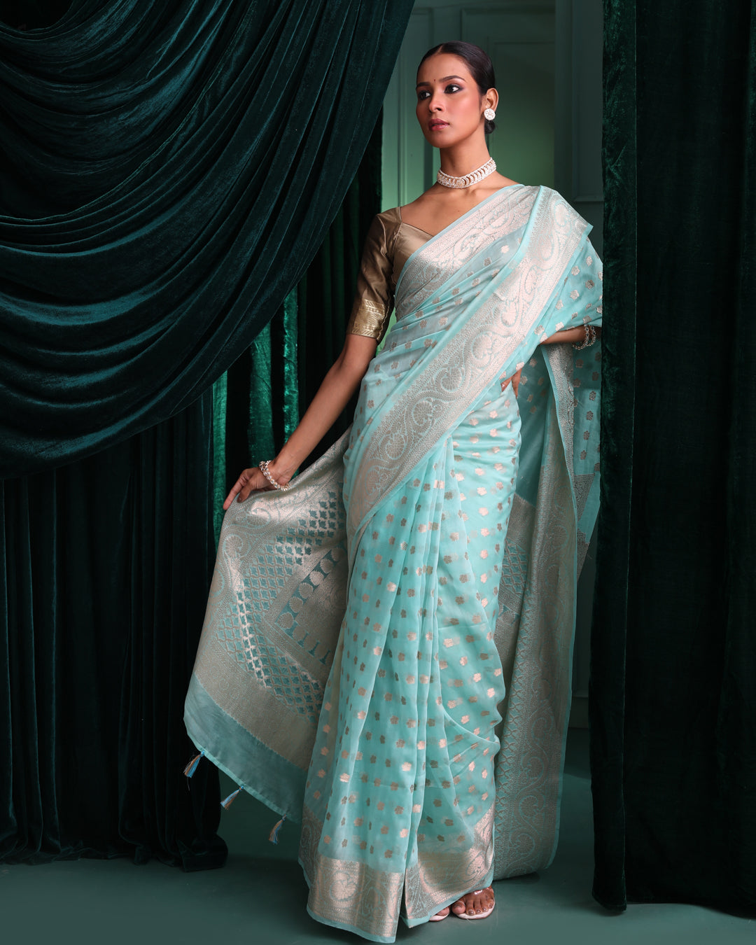 TURQUOISE ENCHANTMENT (BANARASI ART SILK SAREE)