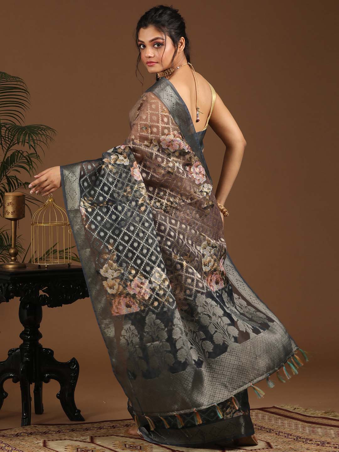 Indethnic Banarasi Black Ombre Printed Party Wear Saree - View 3