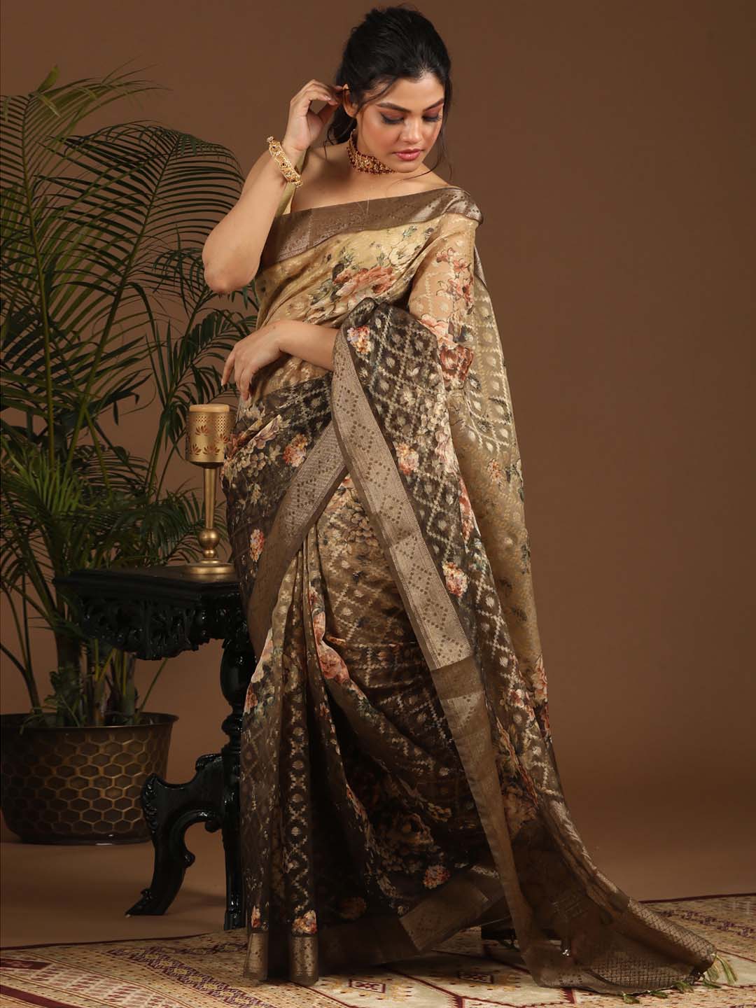 Indethnic Banarasi Cream Ombre Printed Party Wear Saree - View 1