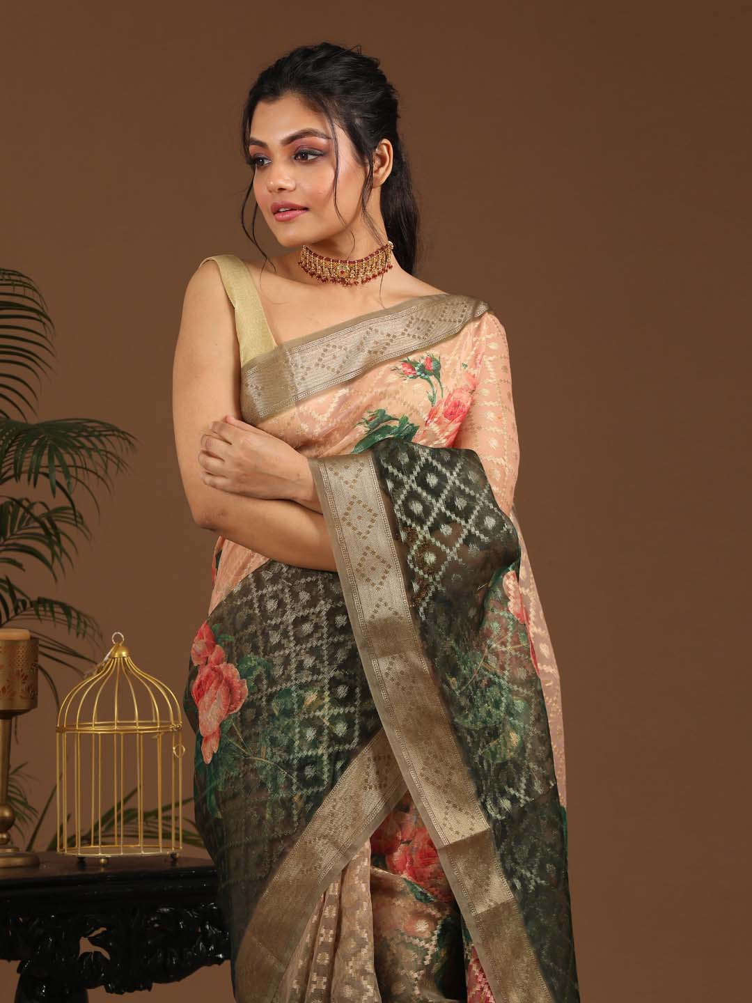 Indethnic Banarasi Green Ombre Printed Party Wear Saree - View 2