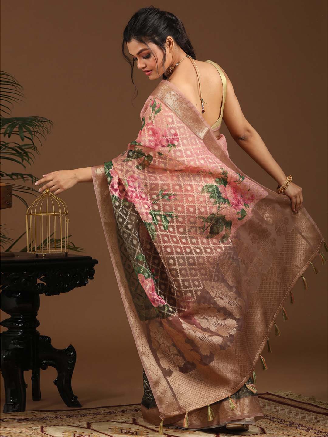 Indethnic Banarasi Pink Ombre Printed Party Wear Saree - View 3