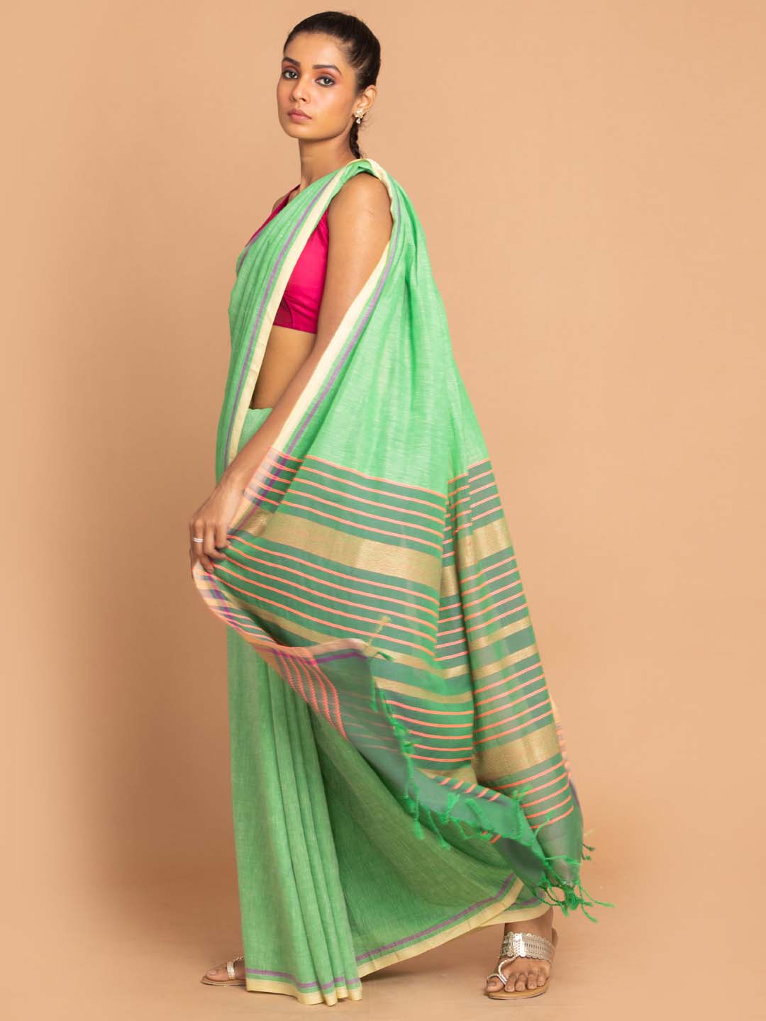 Indethnic Banarasi Green Solid Daily Wear Saree - View 2