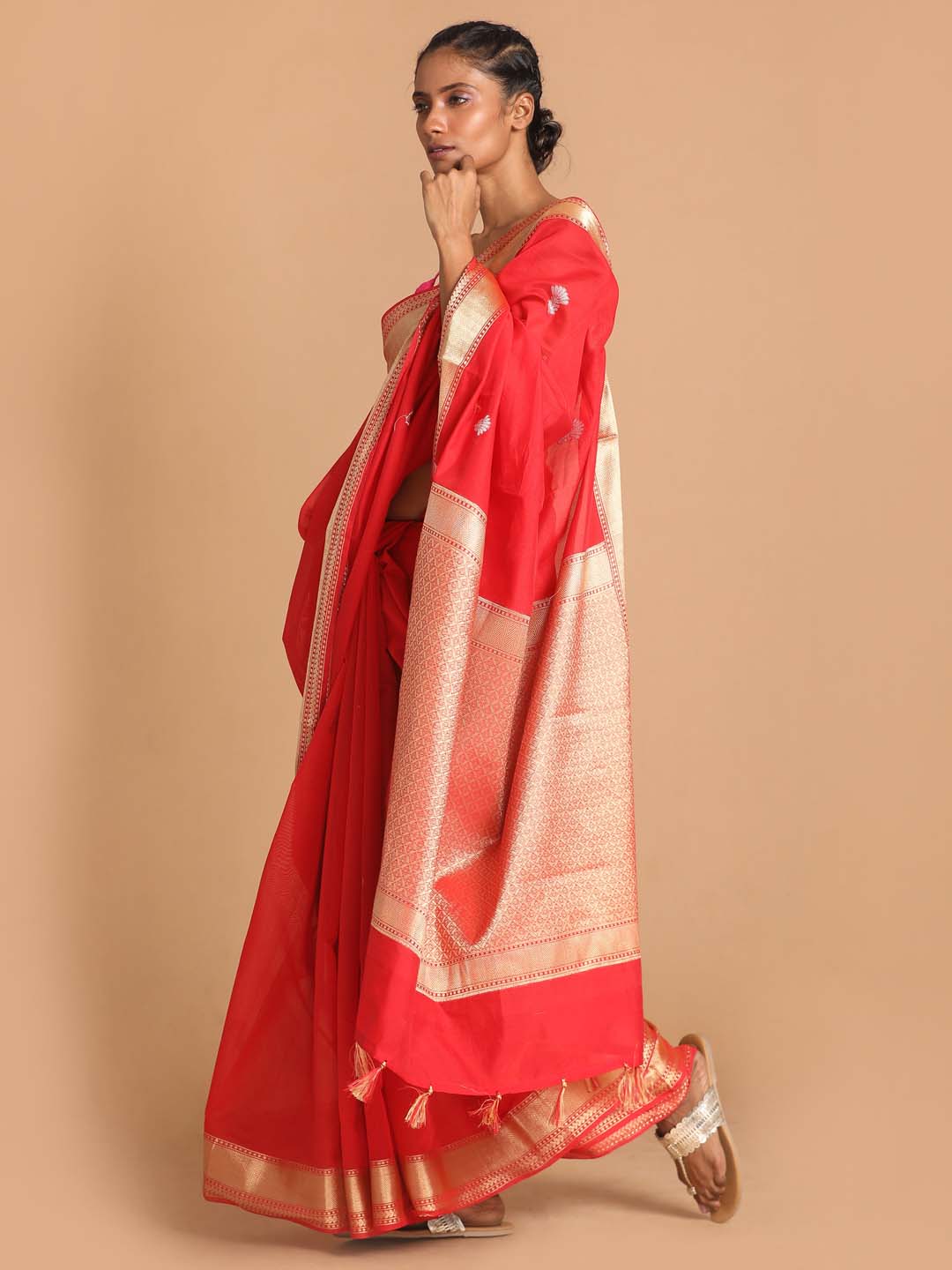 Indethnic Banarasi Red Woven Design Daily Wear Saree - View 2