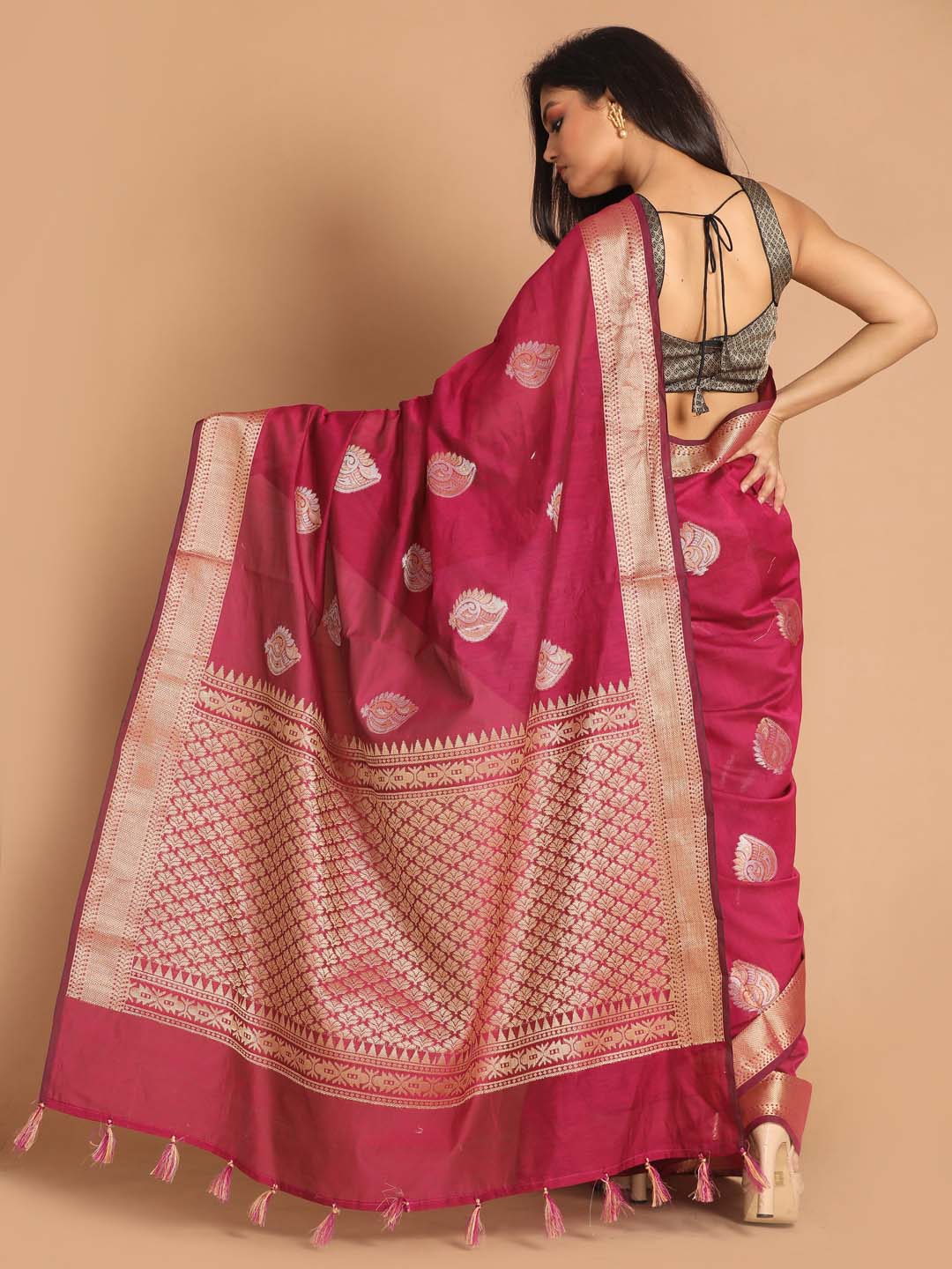 Indethnic Banarasi Magenta Woven Design Festive Wear Saree - View 3