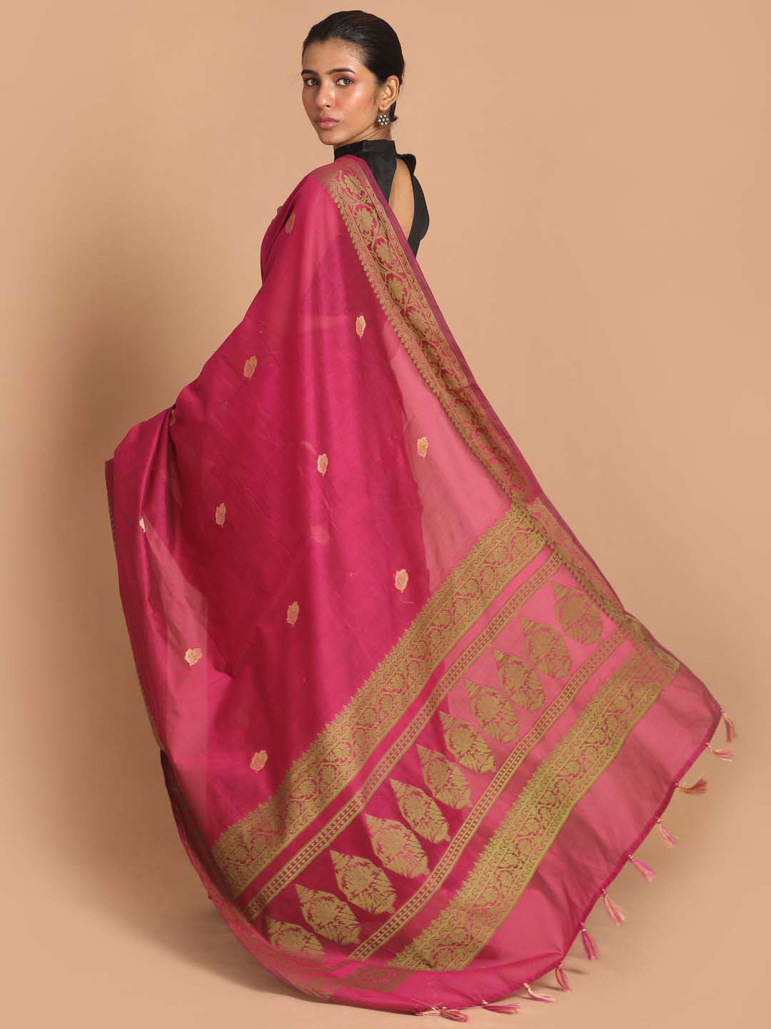 Indethnic Banarasi Magenta Woven Design Festive Wear Saree - View 3