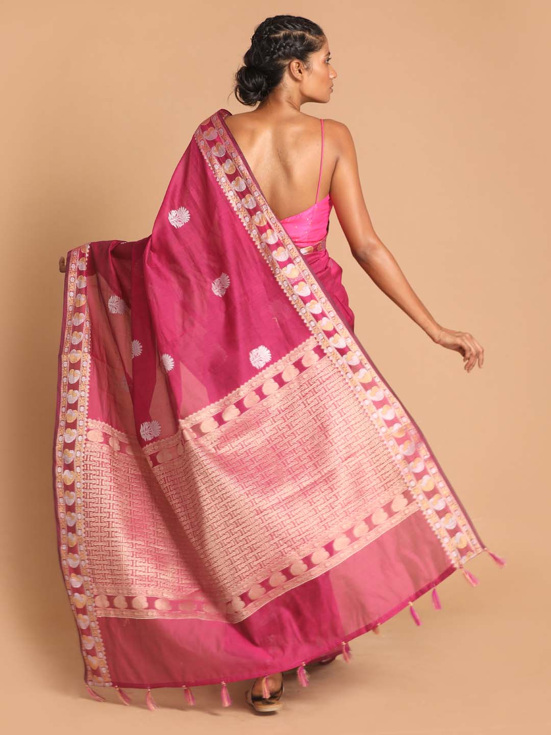 Indethnic Banarasi Purple Woven Design Daily Wear Saree - View 3