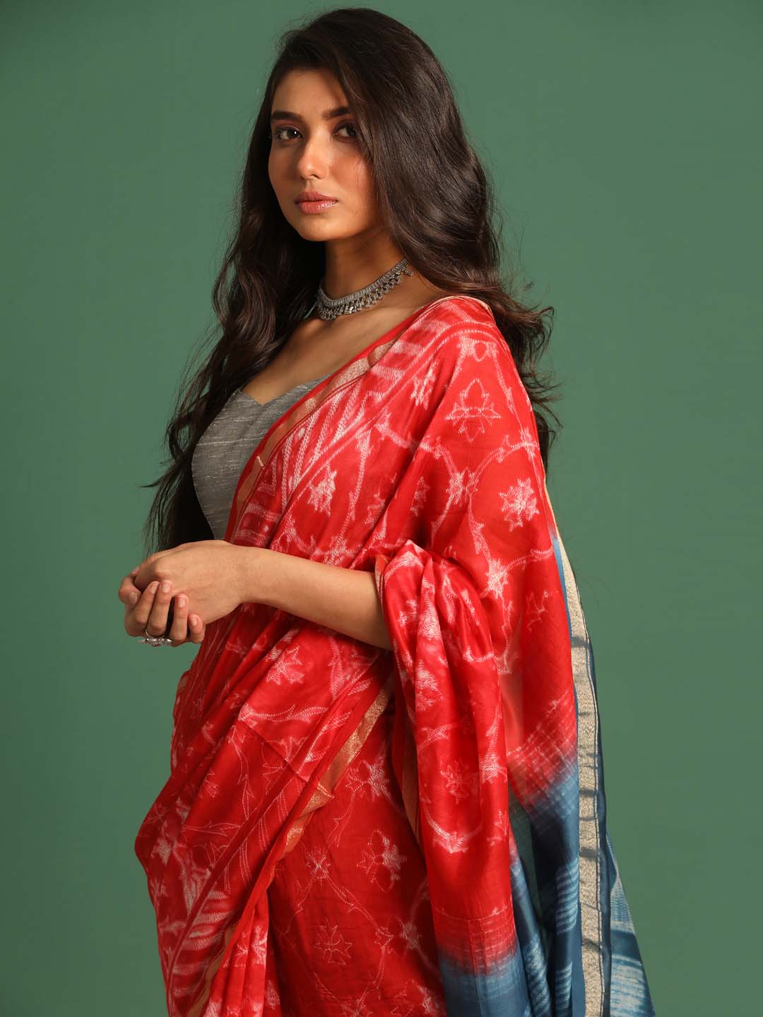 Indethnic Shibori Silk Cotton Saree in Red - View 1