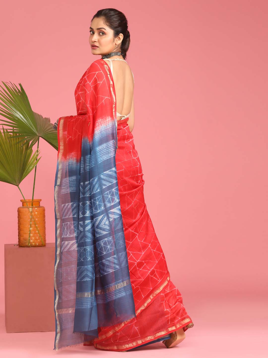 Indethnic Shibori Silk Cotton Saree in Red - View 3