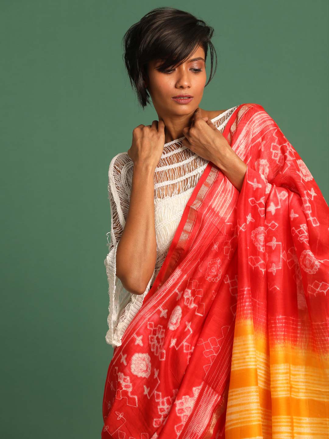 Indethnic Shibori Silk Cotton Saree in Red - View 1