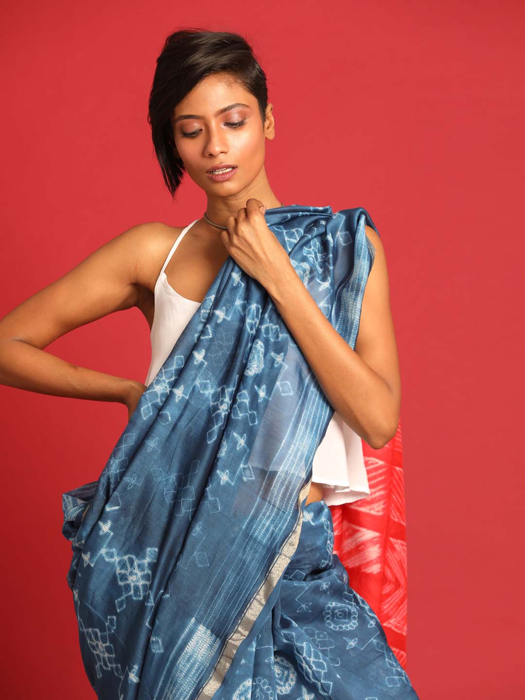 Indethnic Shibori Silk Cotton Saree in Blue - View 2
