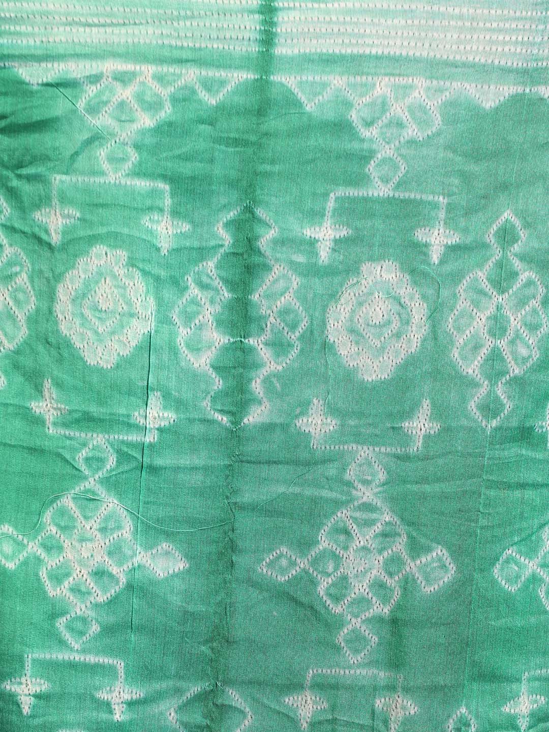 Indethnic Shibori Silk Cotton Saree in Green - Saree Detail View