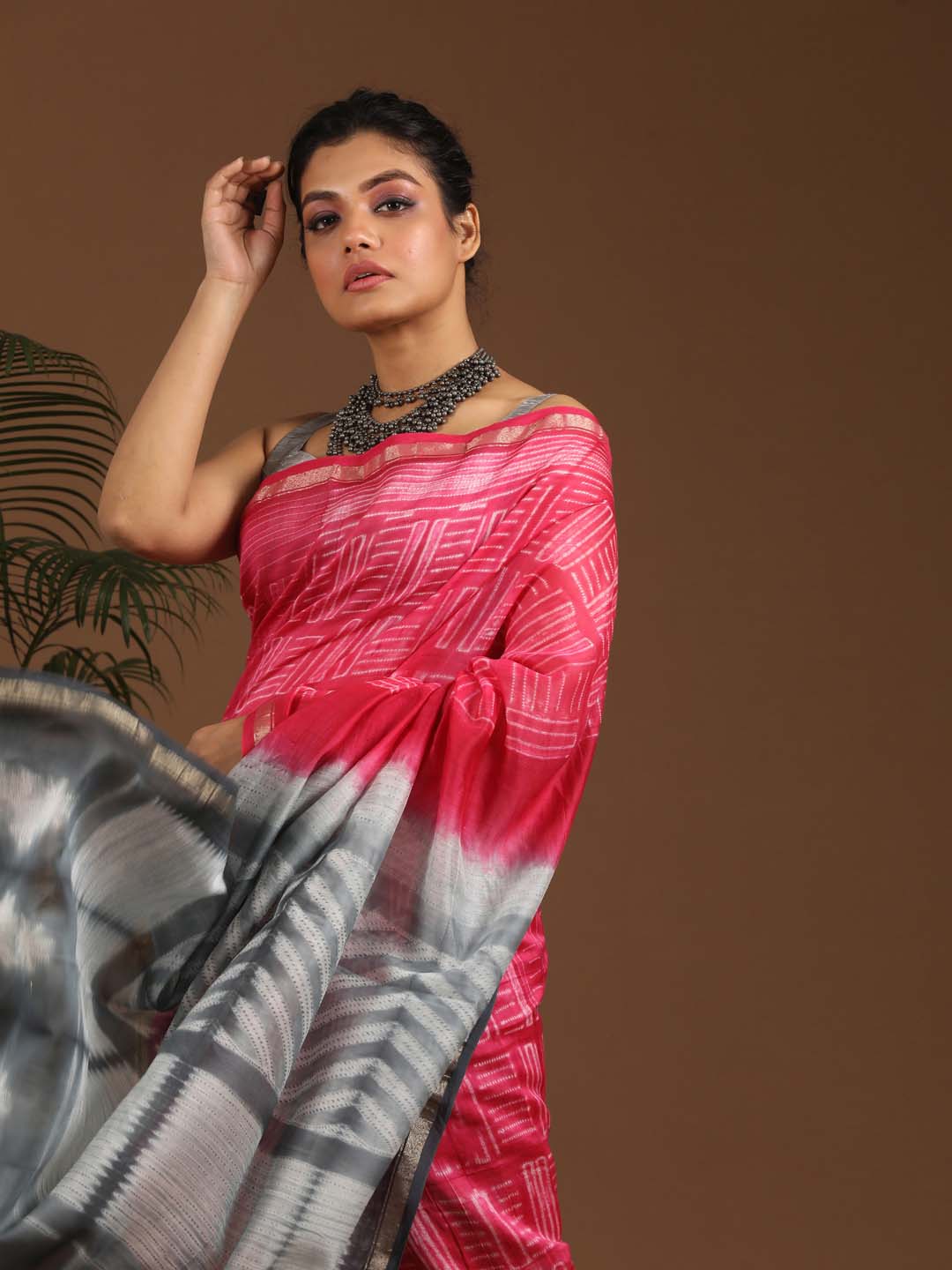 Indethnic Shibori Silk Cotton Saree in Pink - View 1