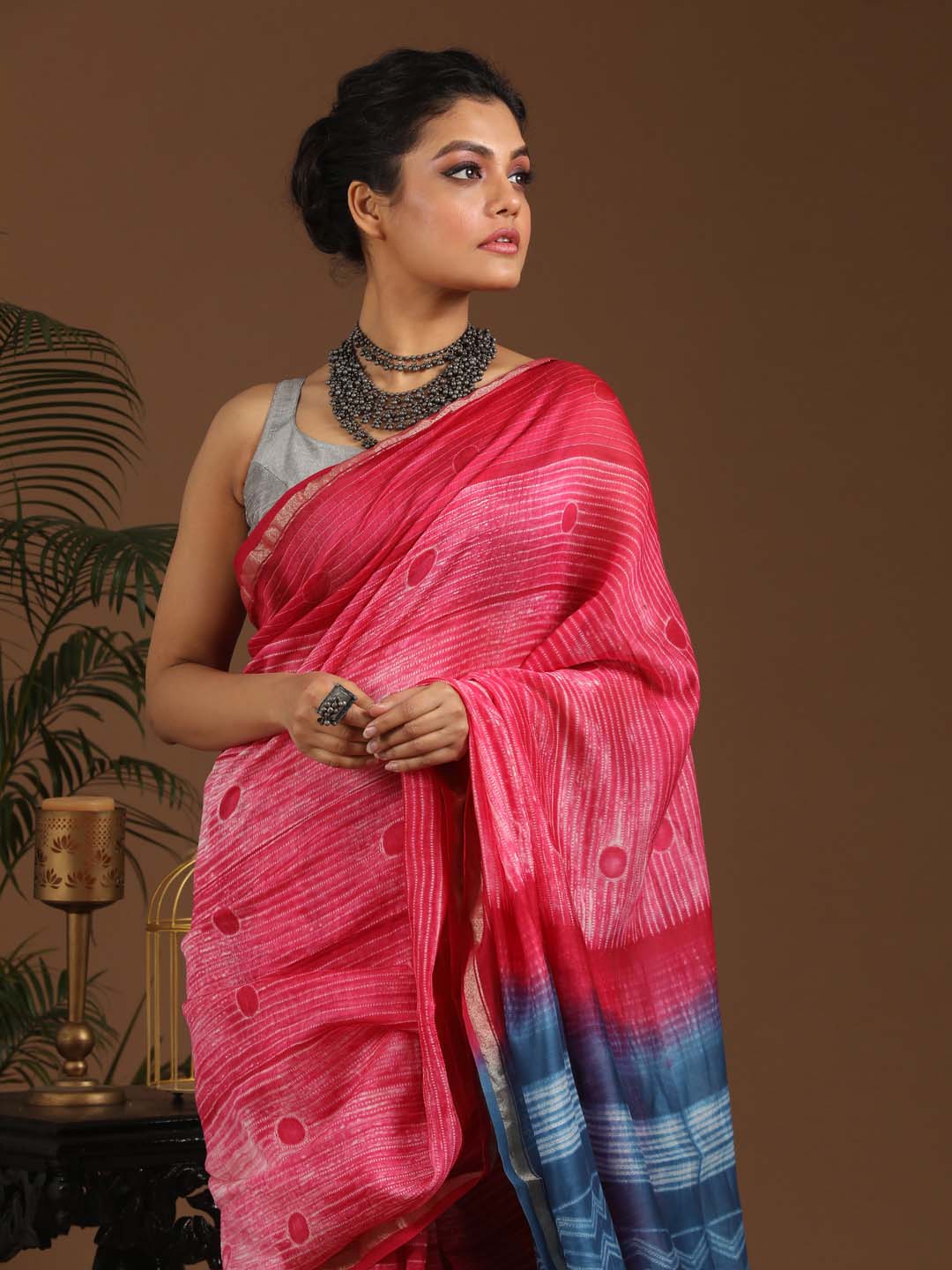 Indethnic Shibori Silk Cotton Saree in Pink - View 2