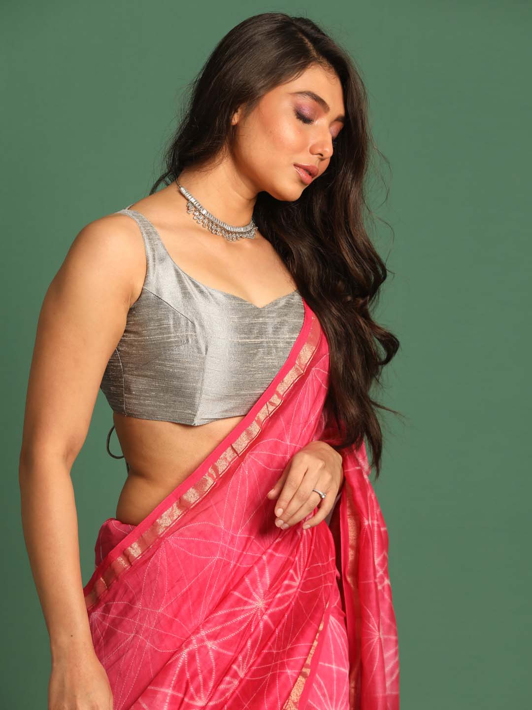 Indethnic Shibori Silk Cotton Saree in Pink - View 2