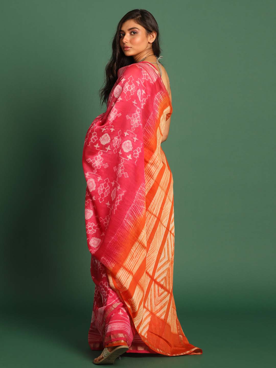 Indethnic Shibori Silk Cotton Saree in Pink - View 3