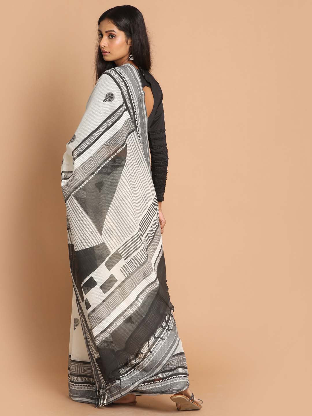 Indethnic Printed Pure Cotton Saree in Black - View 3