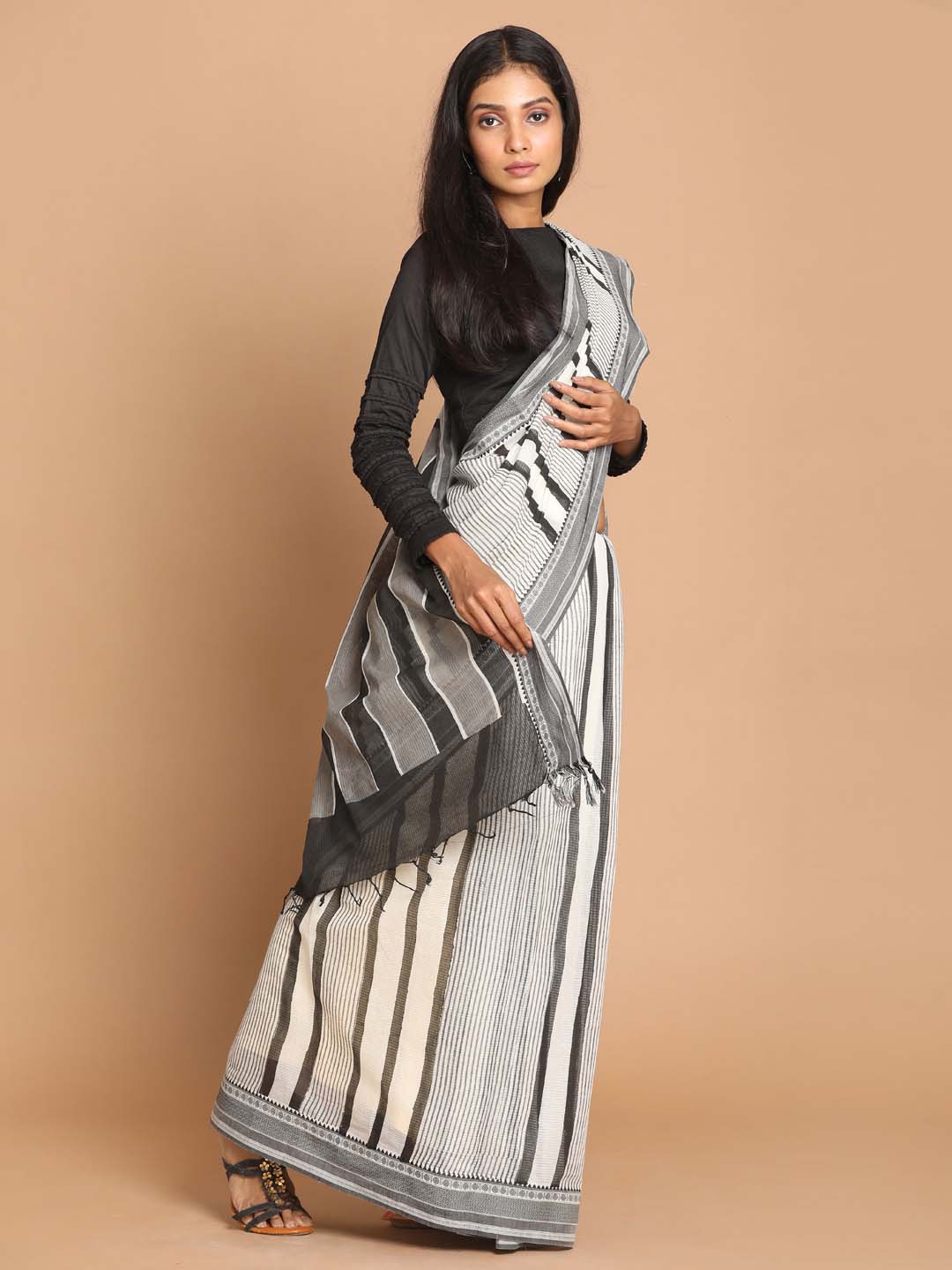 Indethnic Printed Pure Cotton Saree in Black - View 2