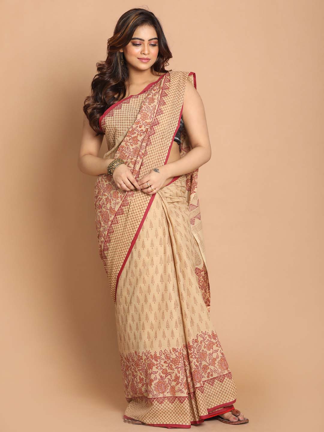 Indethnic Printed Pure Cotton Saree in Maroon - View 1