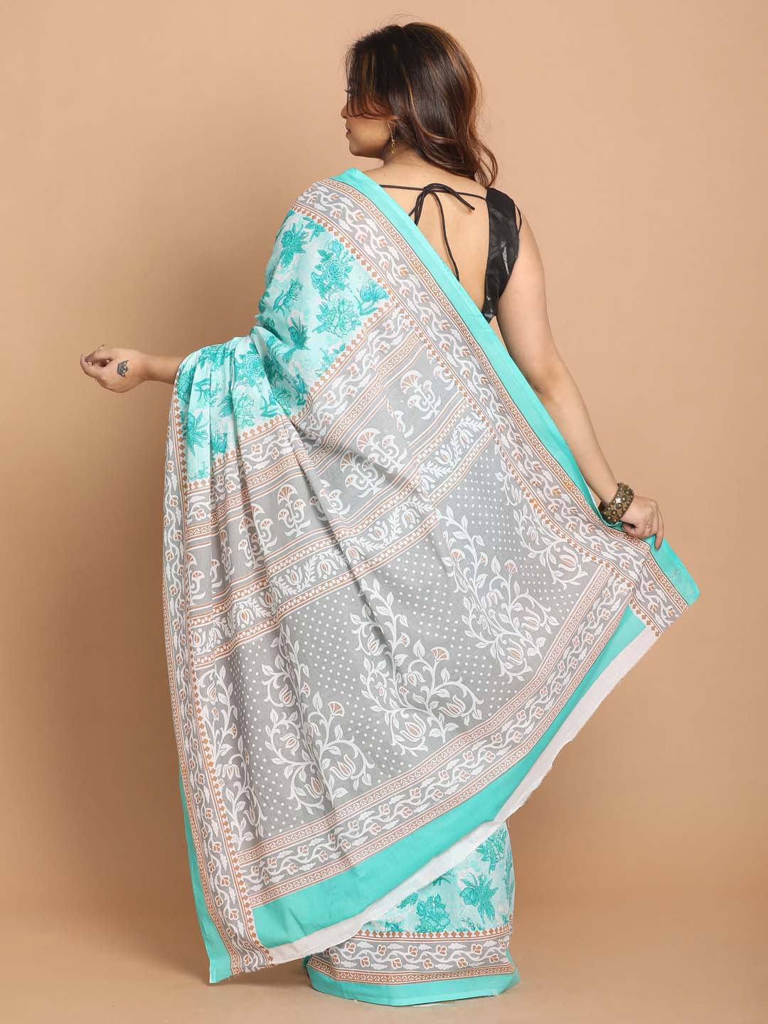 Indethnic Printed Pure Cotton Saree in Sea Green - View 3