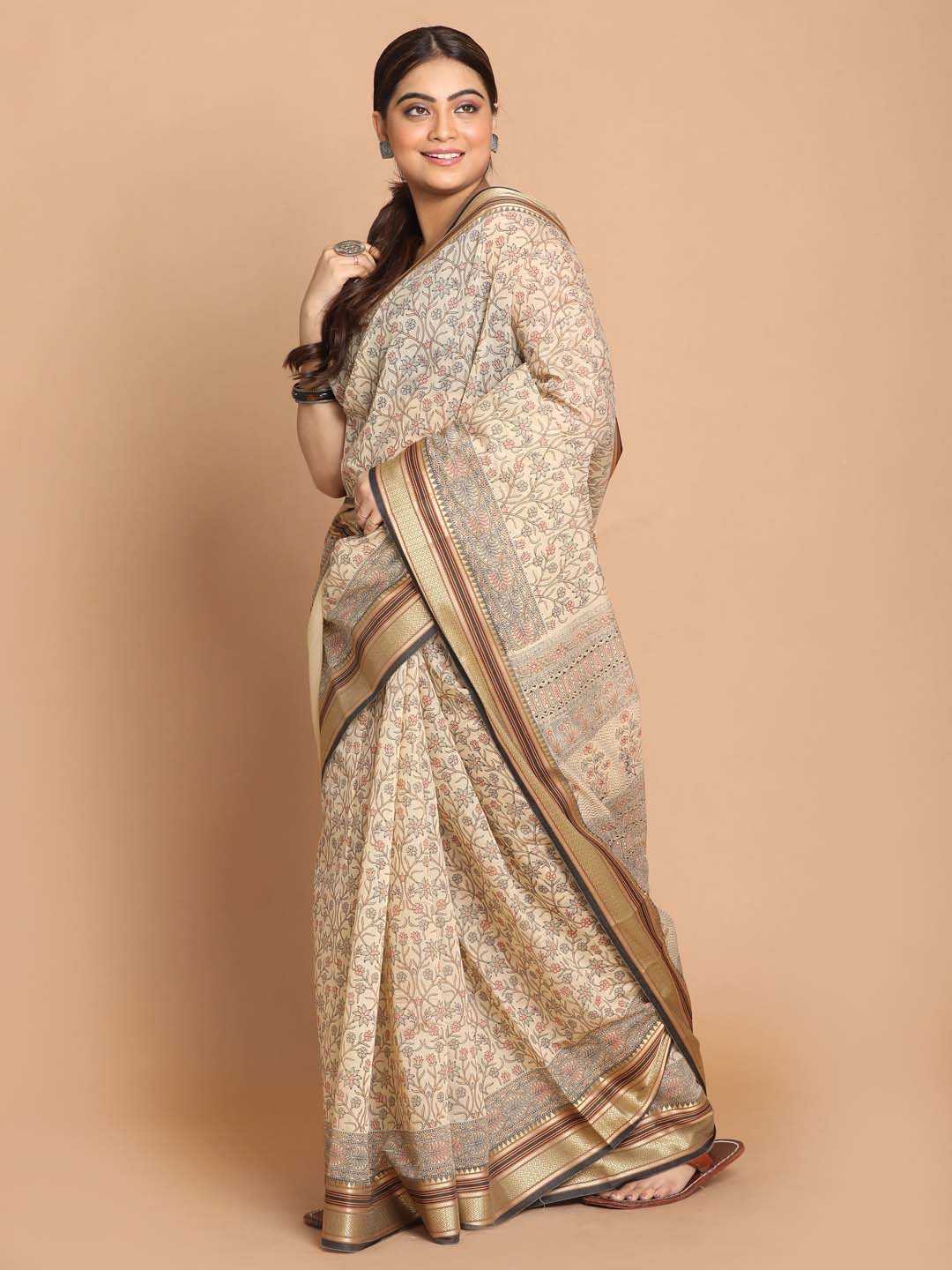 Indethnic Printed Cotton Blend Saree in Black - View 2