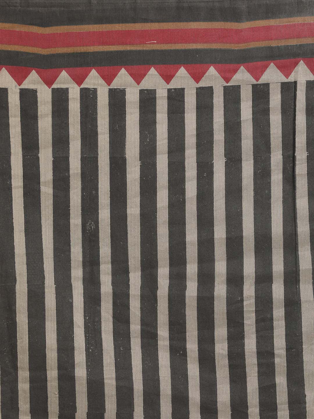 Indethnic Printed Cotton Blend Saree in black - Saree Detail View