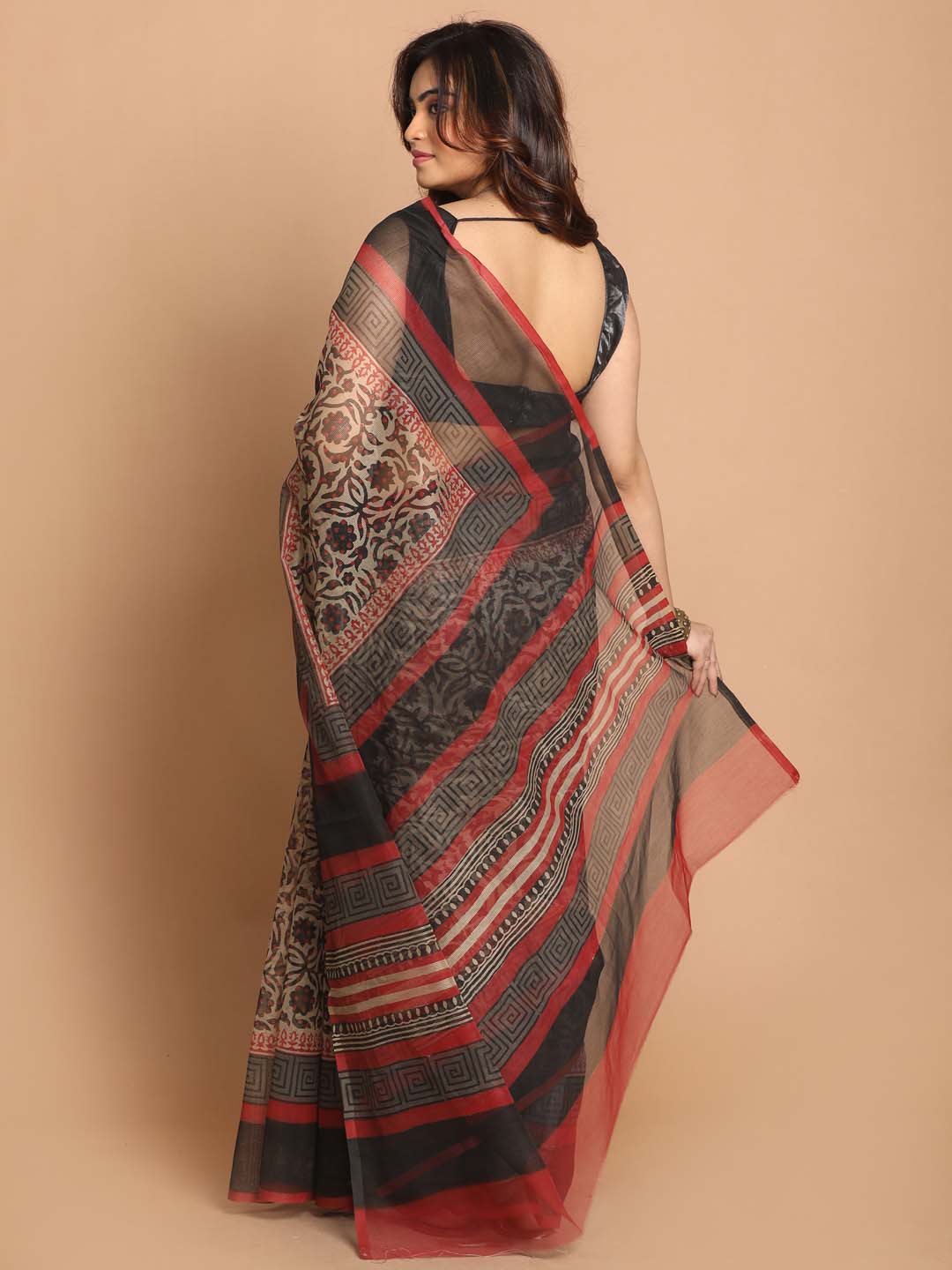 Indethnic Printed Cotton Blend Saree in Black - View 3