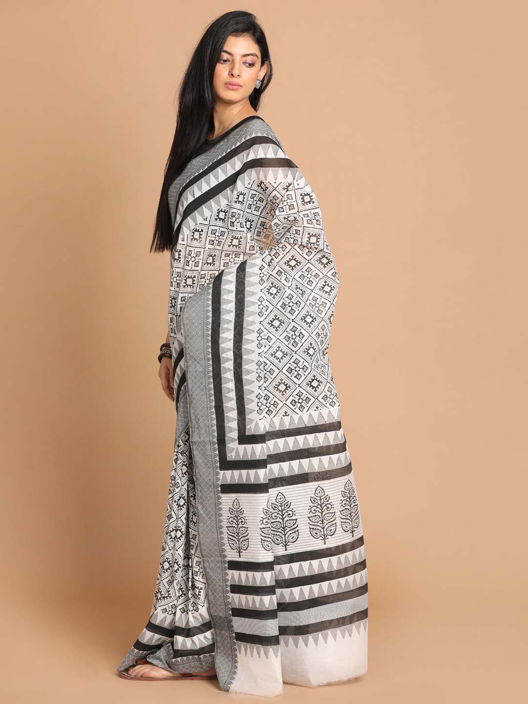 Indethnic Printed Cotton Blend Saree in Black - View 2