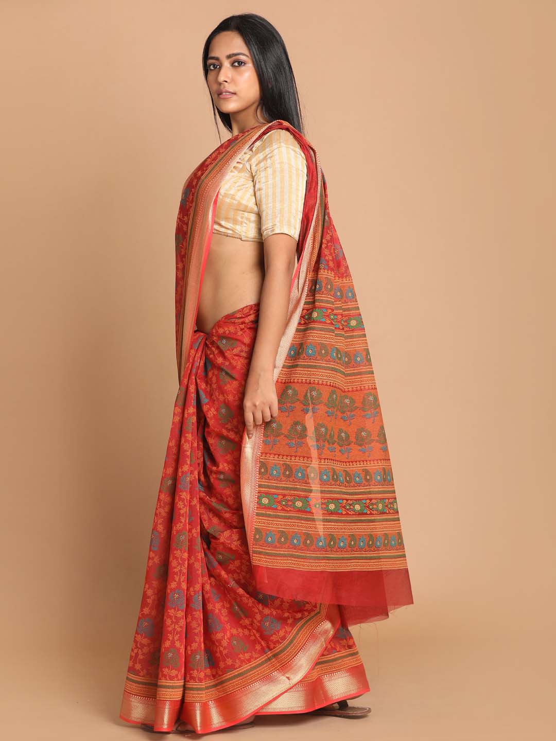 Indethnic Printed Cotton Blend Saree in Red - View 2