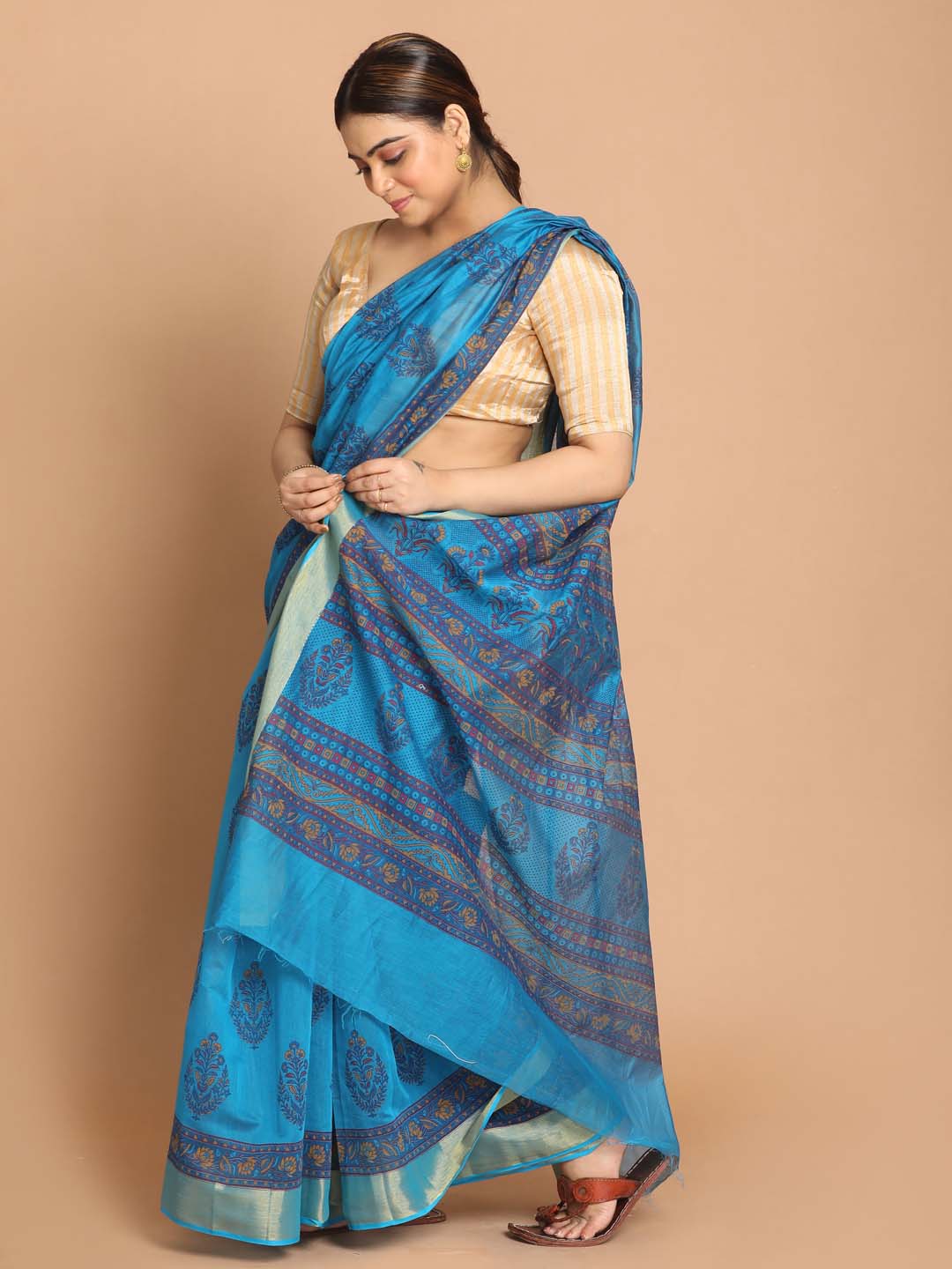 Indethnic Printed Cotton Blend Saree in Blue - View 2