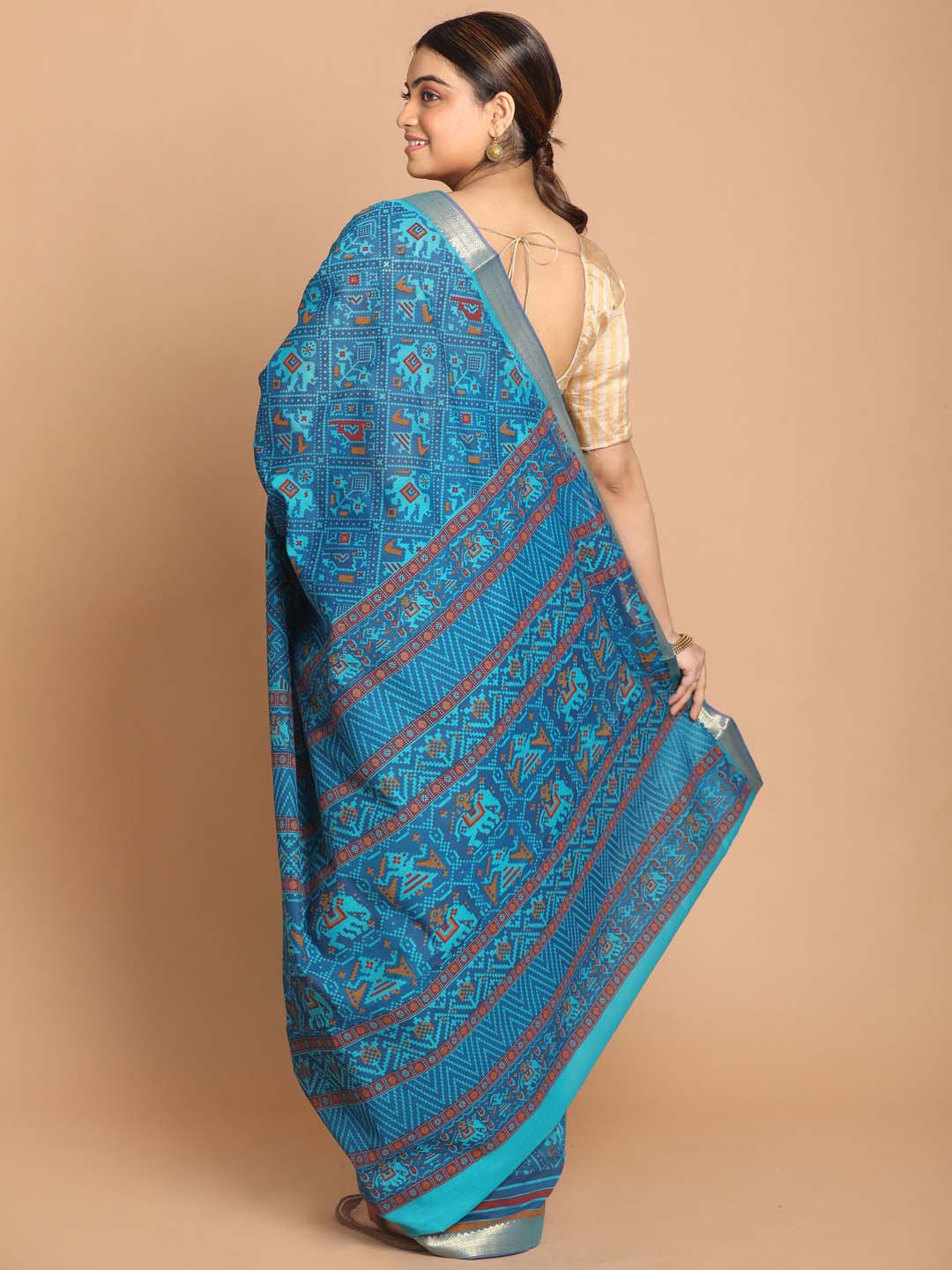 Indethnic Printed Cotton Blend Saree in Blue - View 3