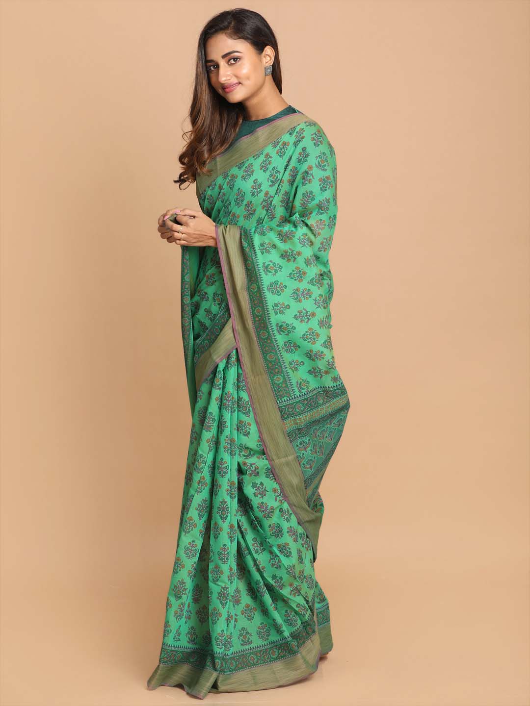 Indethnic Printed Cotton Blend Saree in Green - View 2