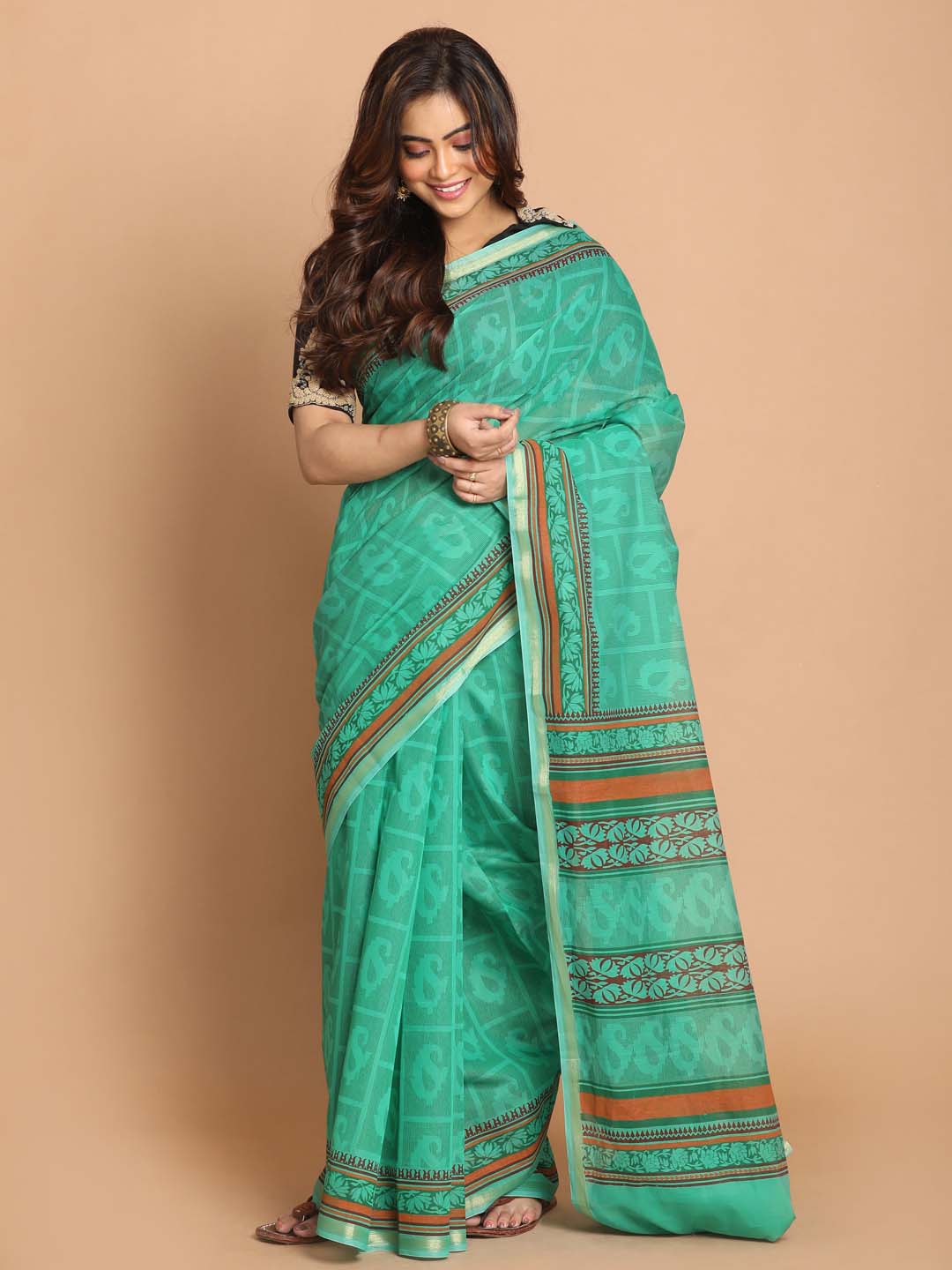 Indethnic Printed Cotton Blend Saree in Green - View 1