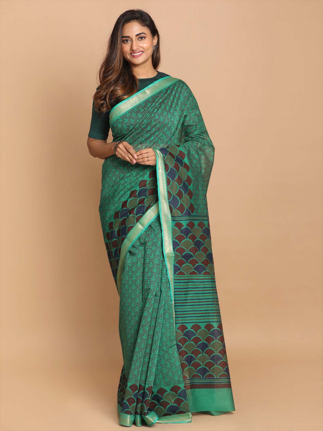 Indethnic Printed Cotton Blend Saree in Green - View 1