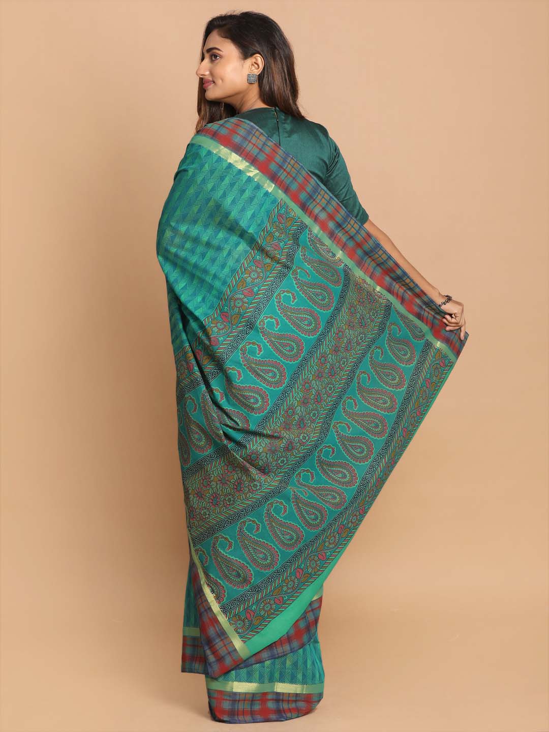 Indethnic Printed Cotton Blend Saree in Green - View 3