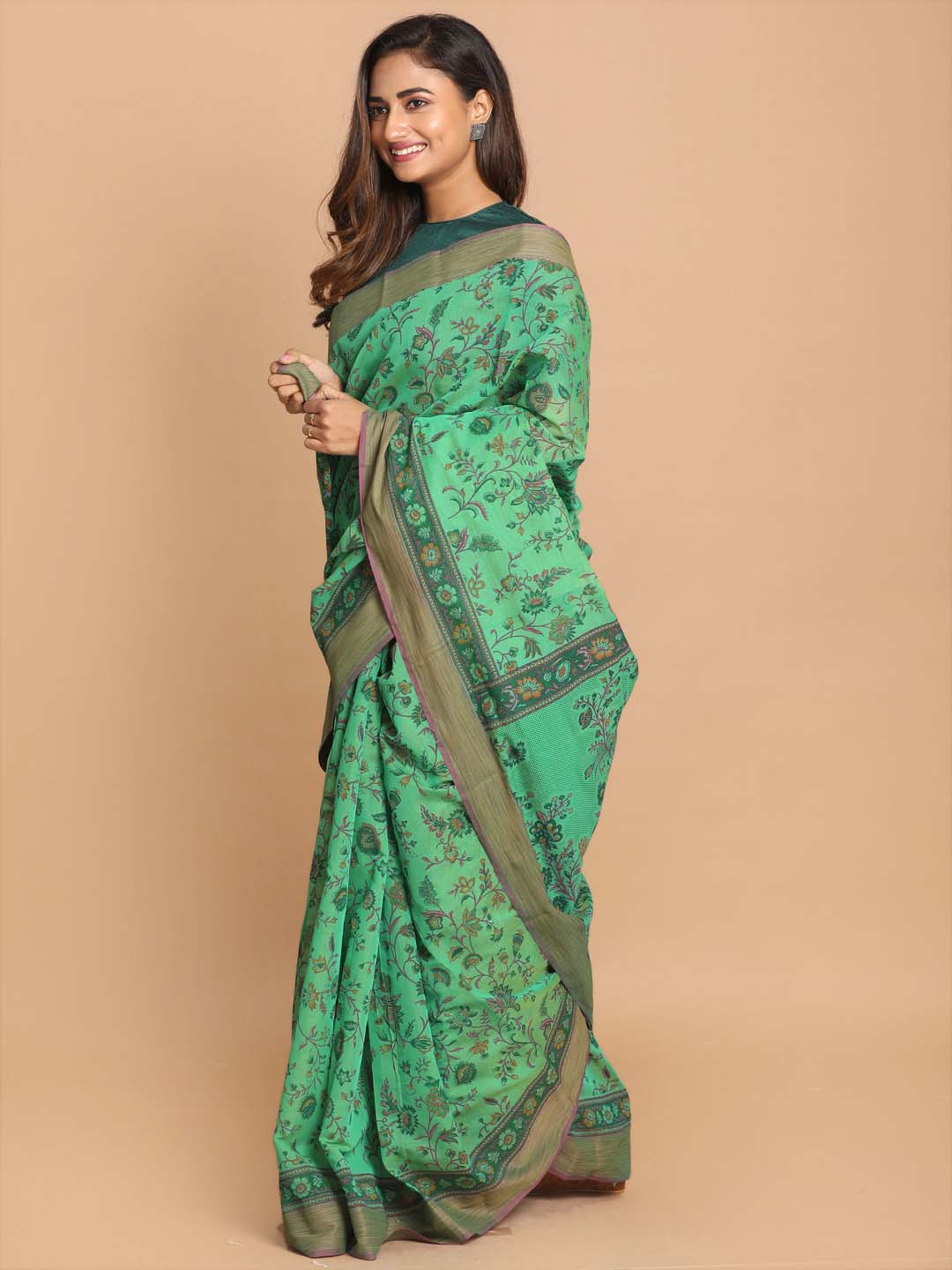 Indethnic Printed Cotton Blend Saree in Green - View 2