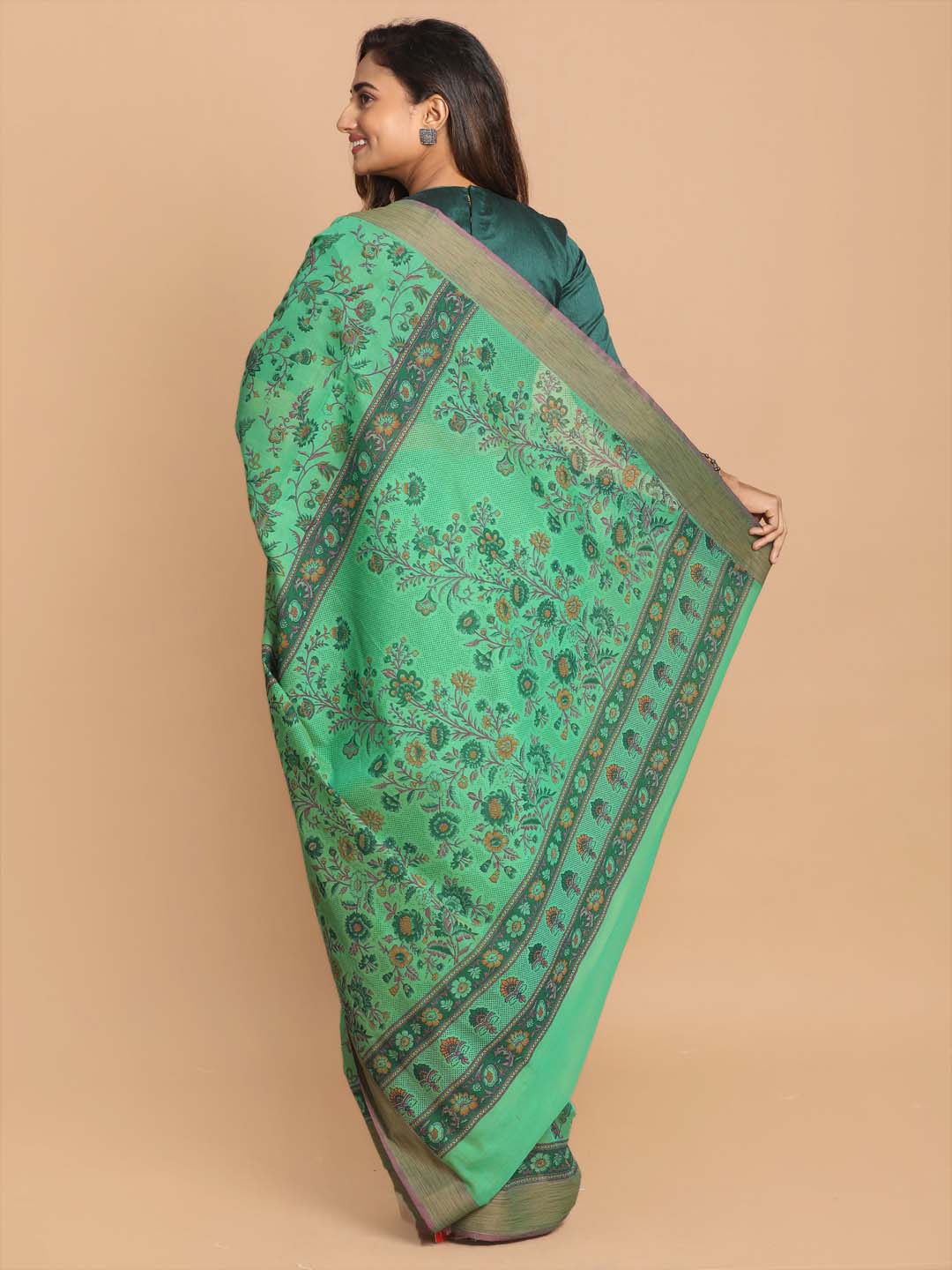 Indethnic Printed Cotton Blend Saree in Green - View 3