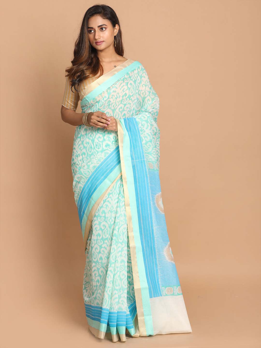 Indethnic Printed Cotton Blend Saree in Green - View 1