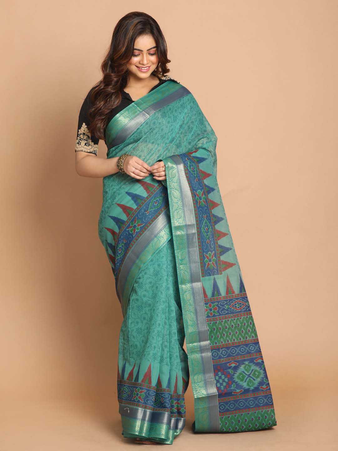 Indethnic Printed Cotton Blend Saree in Green - View 1