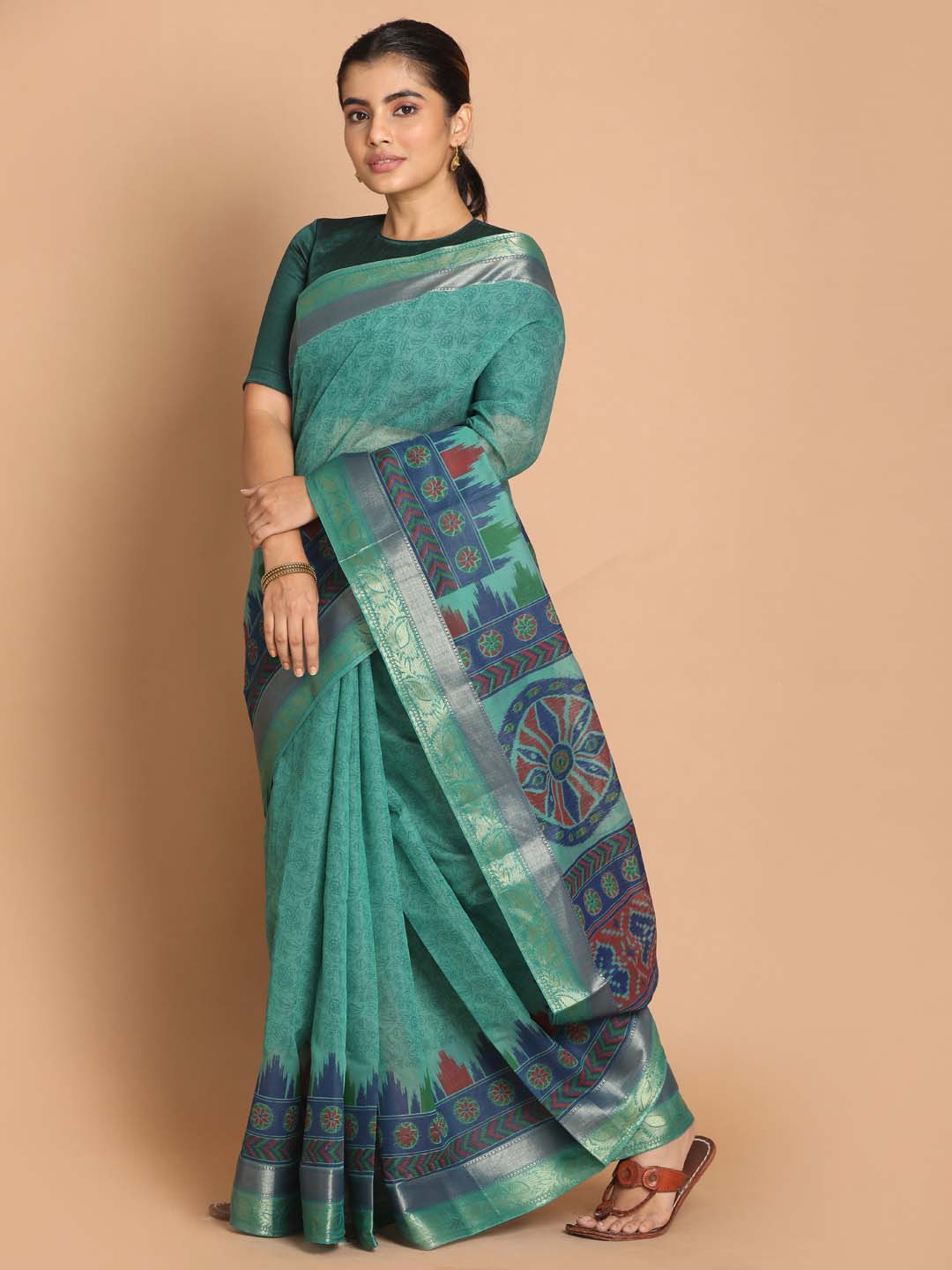 Indethnic Printed Cotton Blend Saree in Green - View 2