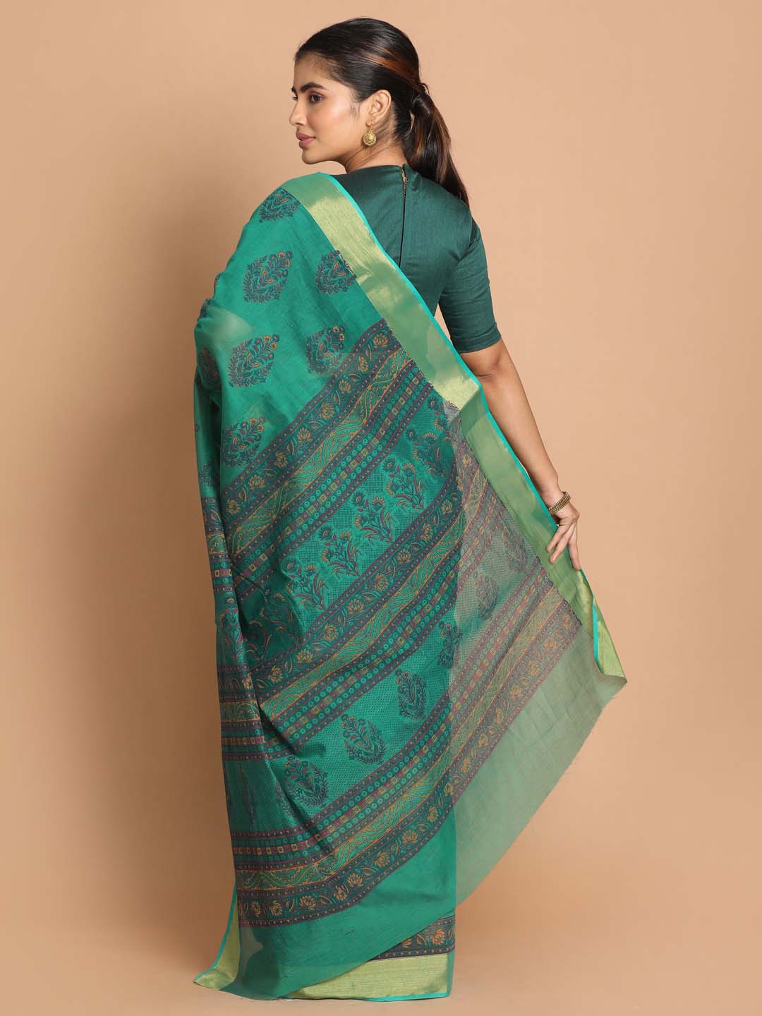 Indethnic Printed Cotton Blend Saree in Green - View 3