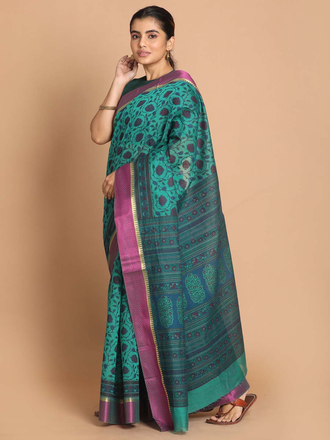 Indethnic Printed Cotton Blend Saree in Green - View 2