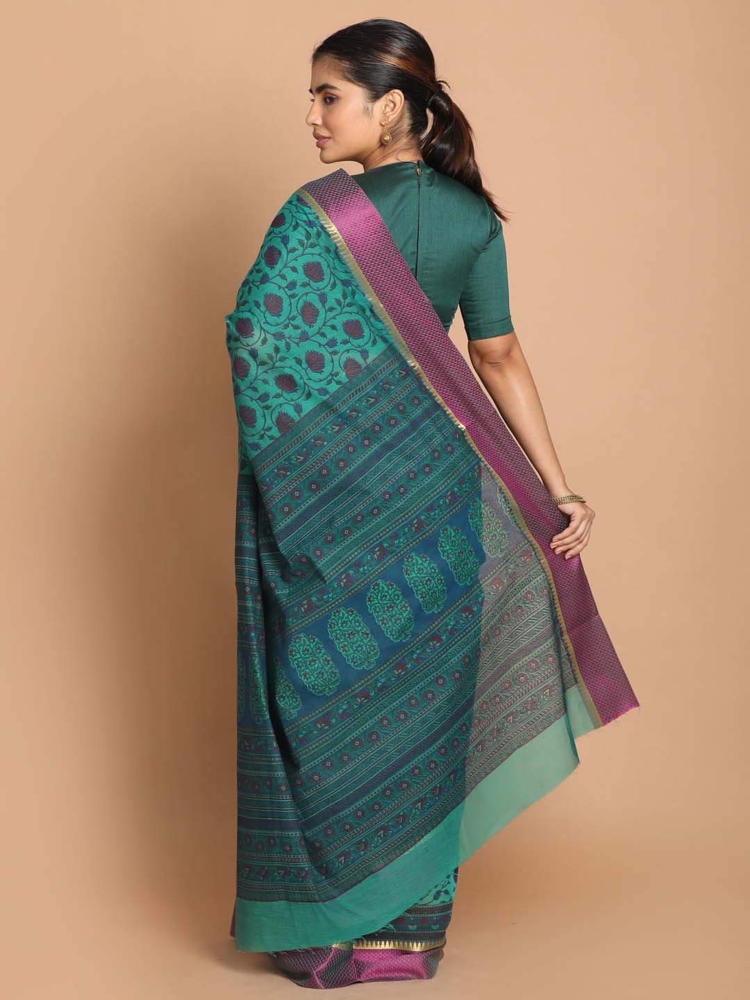 Indethnic Printed Cotton Blend Saree in Green - View 3