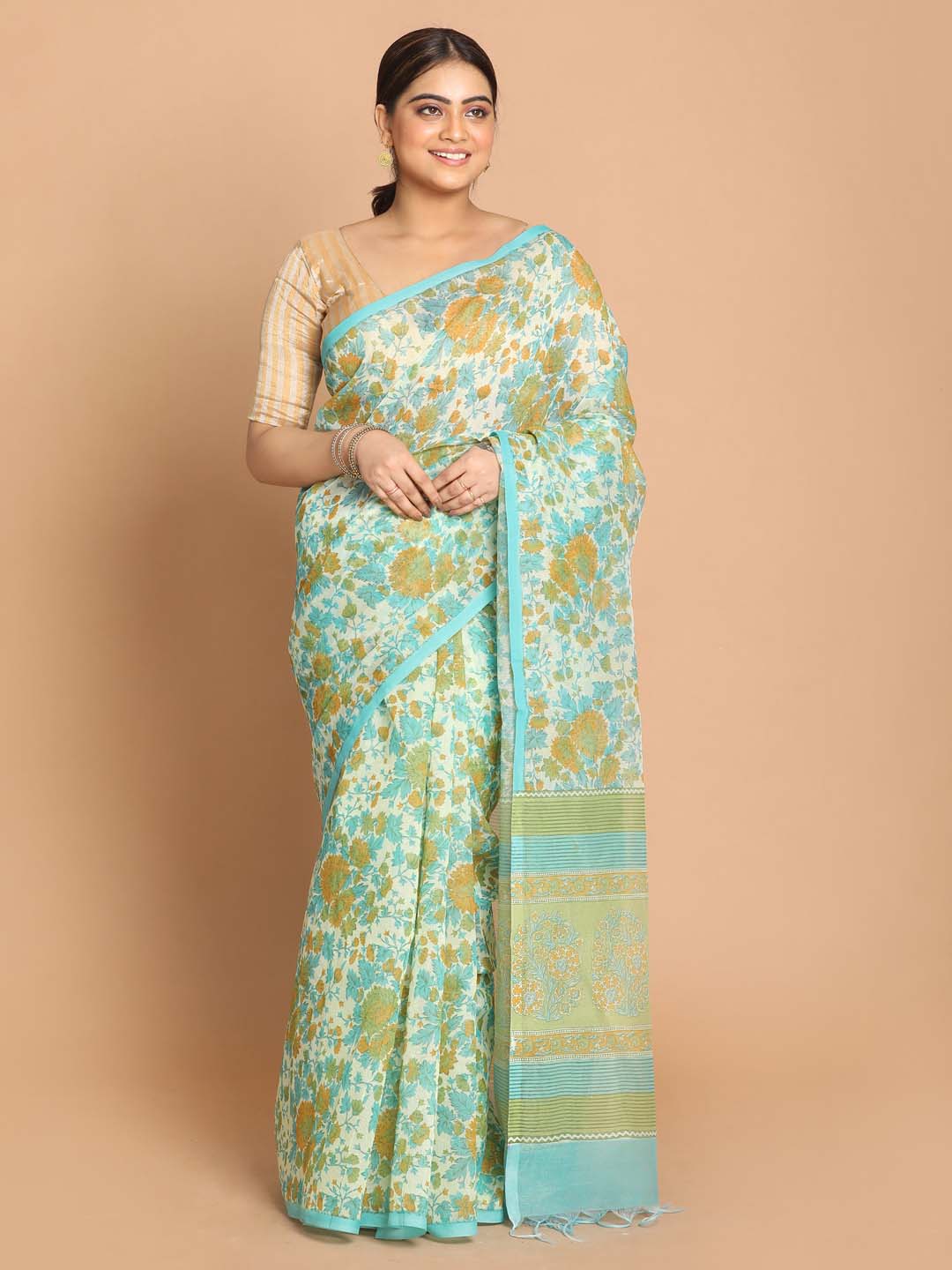 Indethnic Printed Cotton Blend Saree in Green - View 1