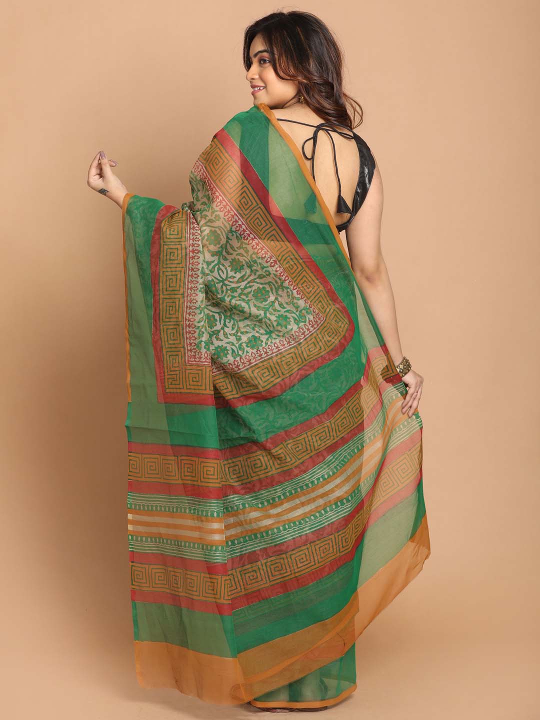 Indethnic Printed Cotton Blend Saree in Green - View 3