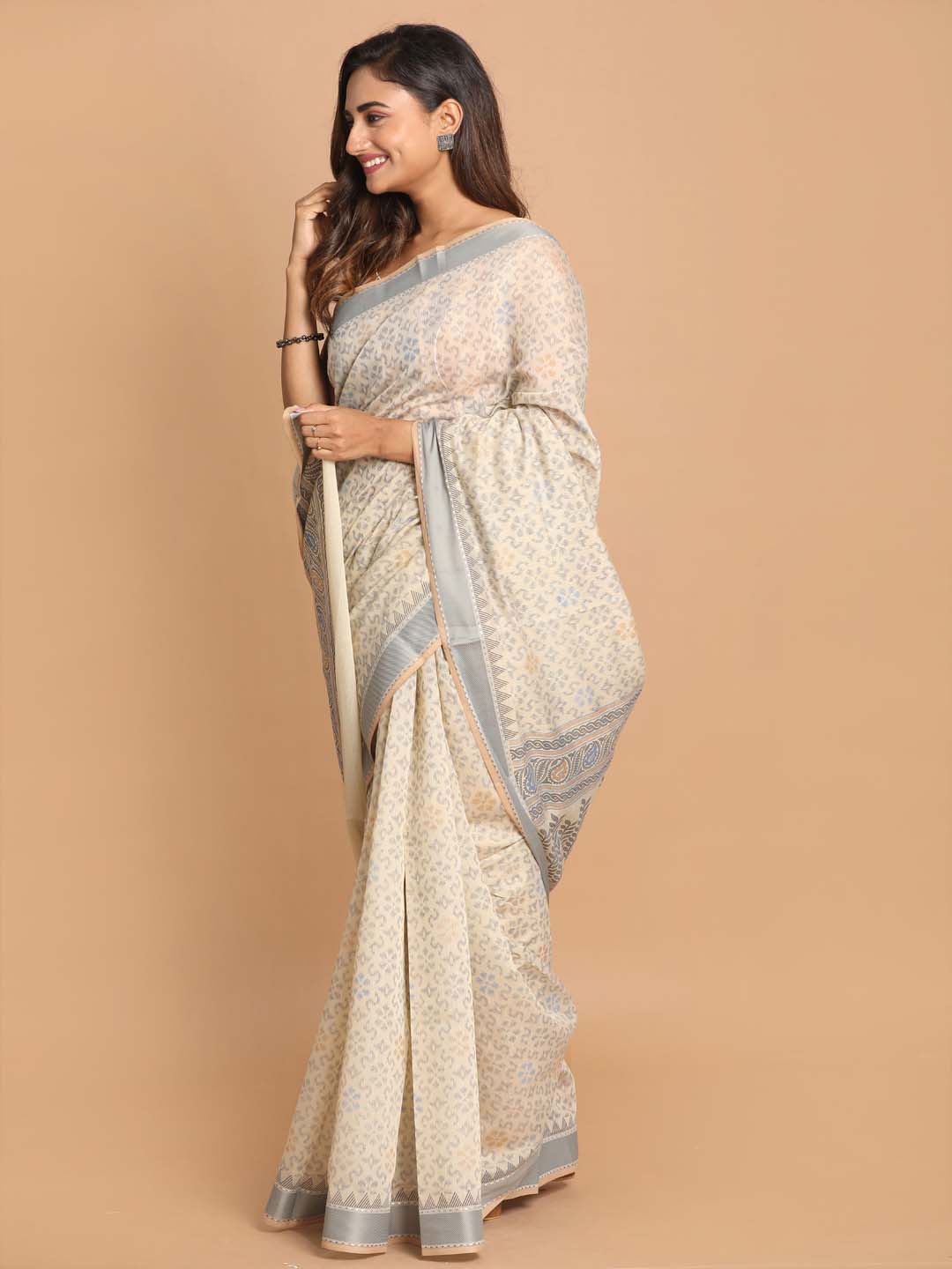 Indethnic Printed Cotton Blend Saree in Grey - View 2